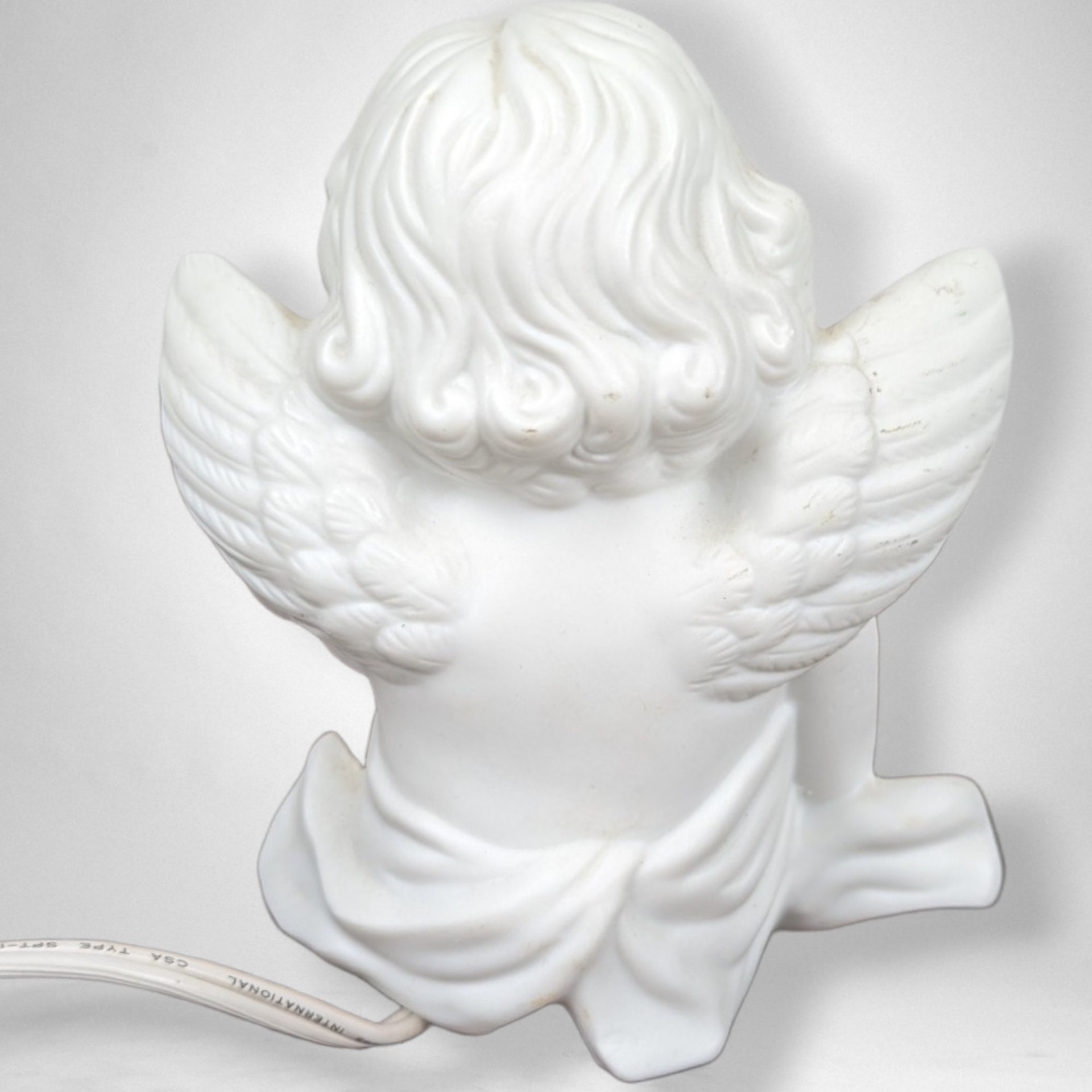 Vintage Ceramic Roman R.O.C White Cherub with Pink Flower Light: Charming Illumination