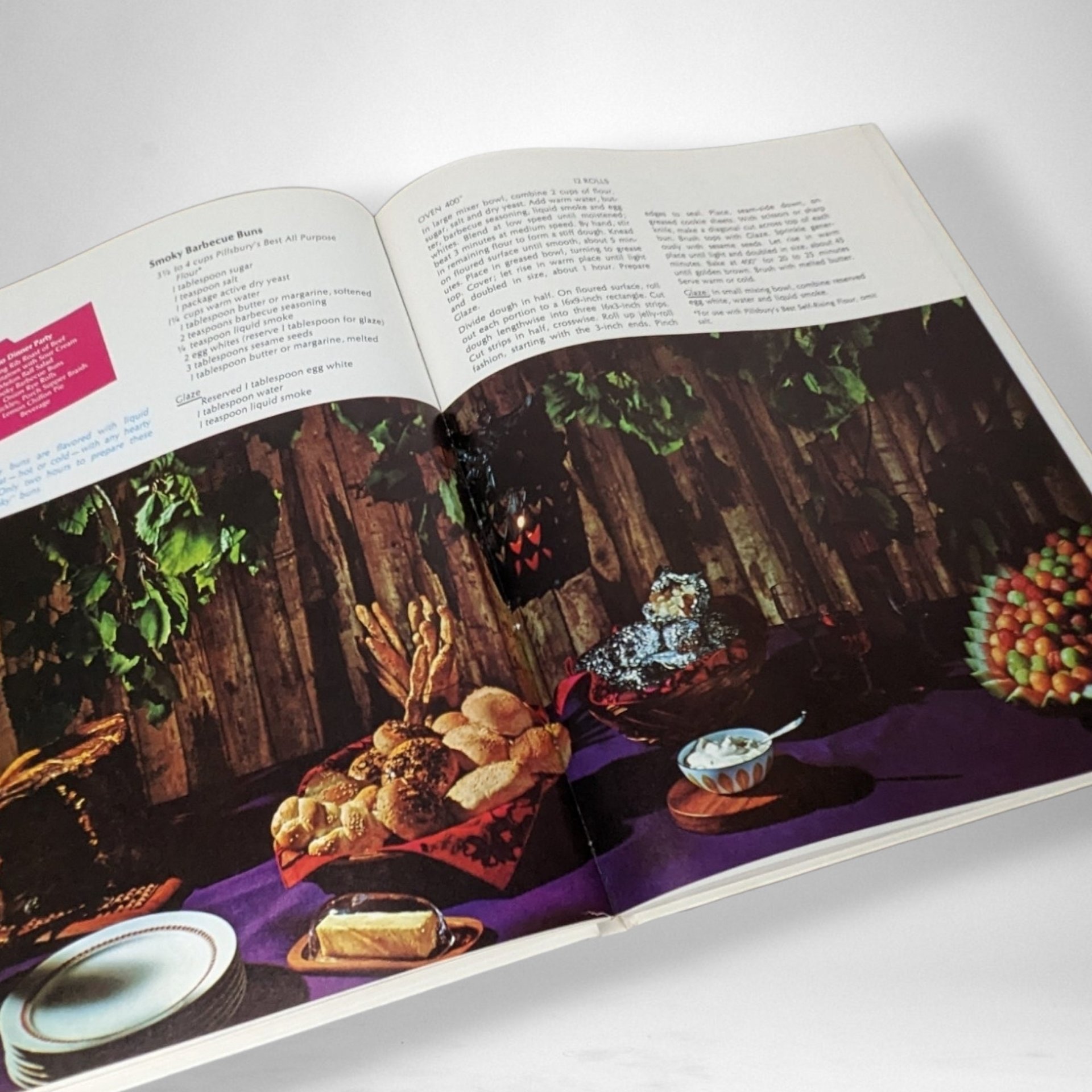 1968 Pillsbury Bake Off Breads Cookbook