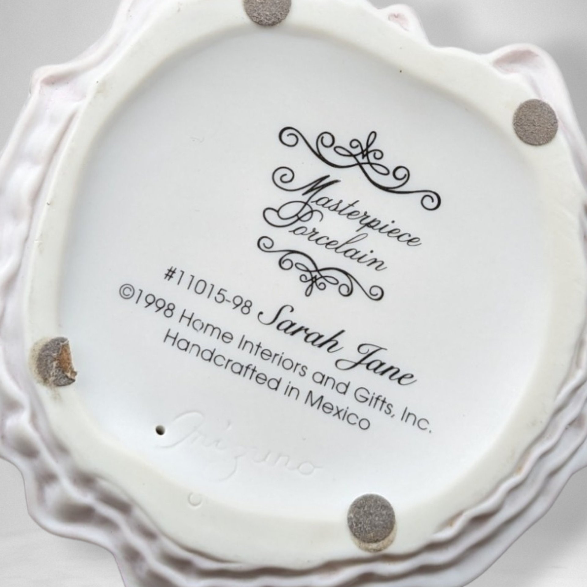 1998 Home Interiors Masterpiece Sarah Jane Figurine