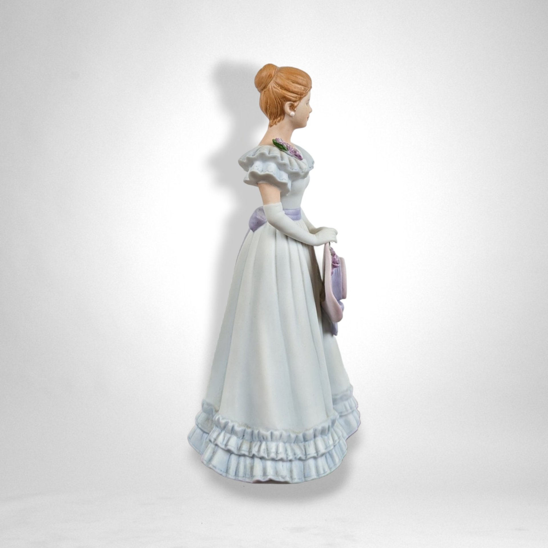Home Interiors "Elizabeth" Figurine