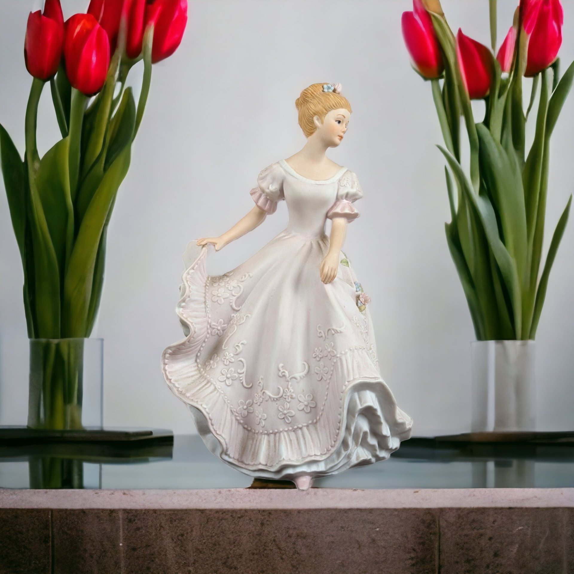 1993 Homco Lady Caroline Figurine