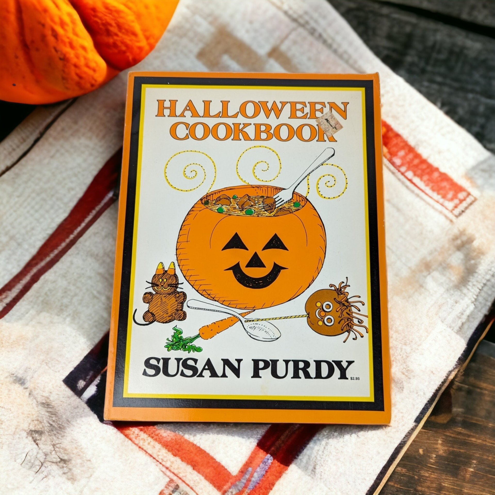 1977 Halloween Cookbook By Susan Purdy