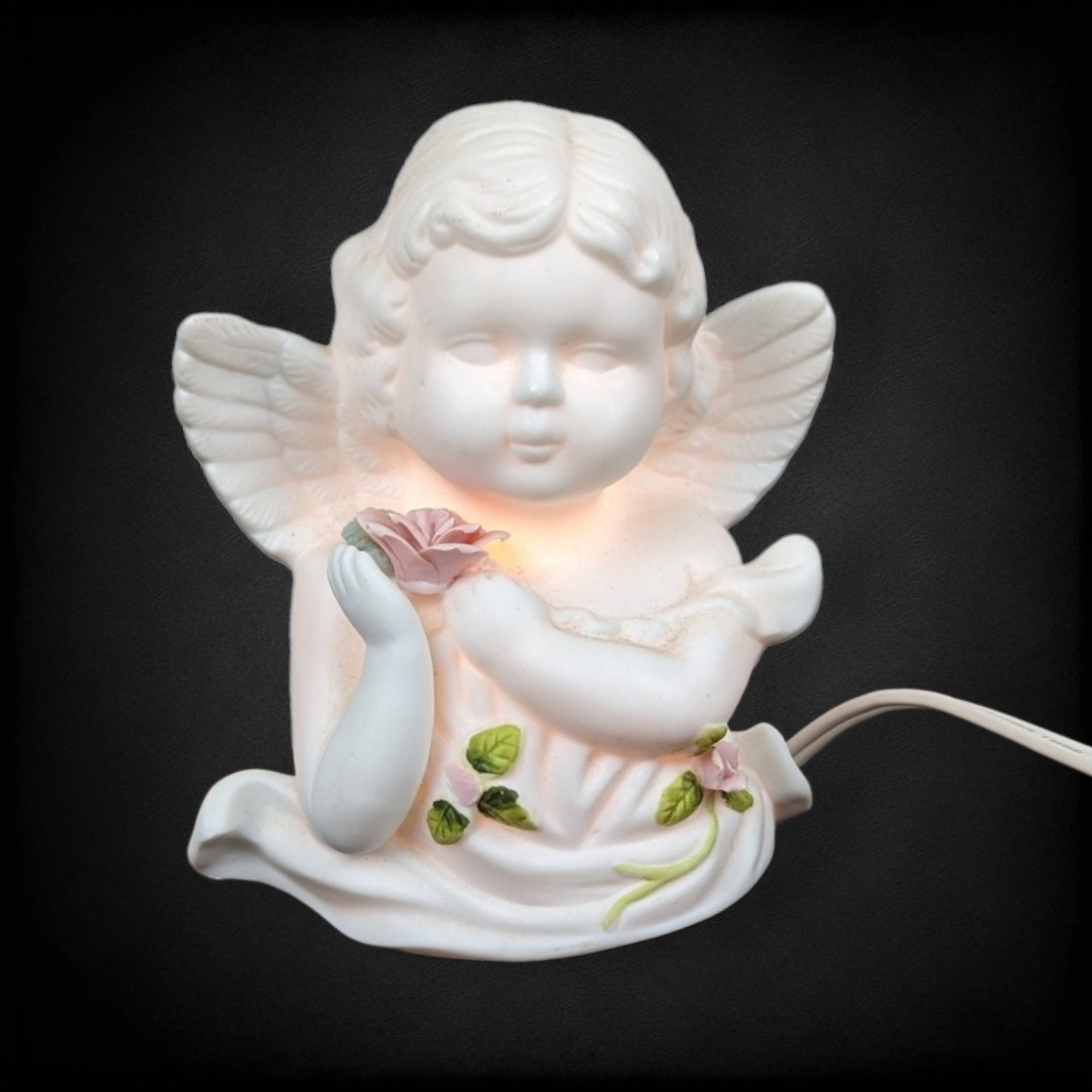 Vintage Ceramic Roman R.O.C White Cherub with Pink Flower Light: Charming Illumination
