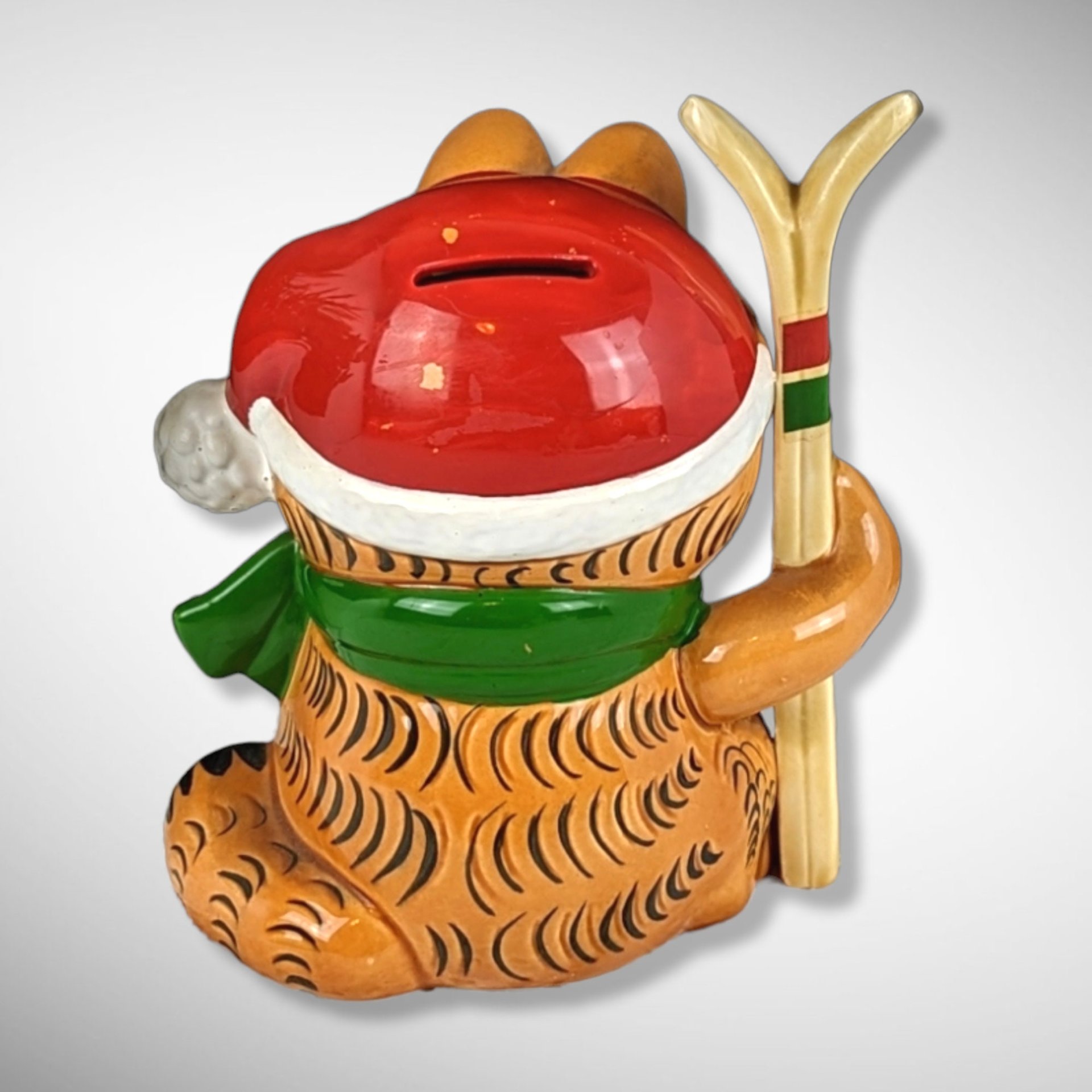 1981 Enesco Garfield Ski Bank