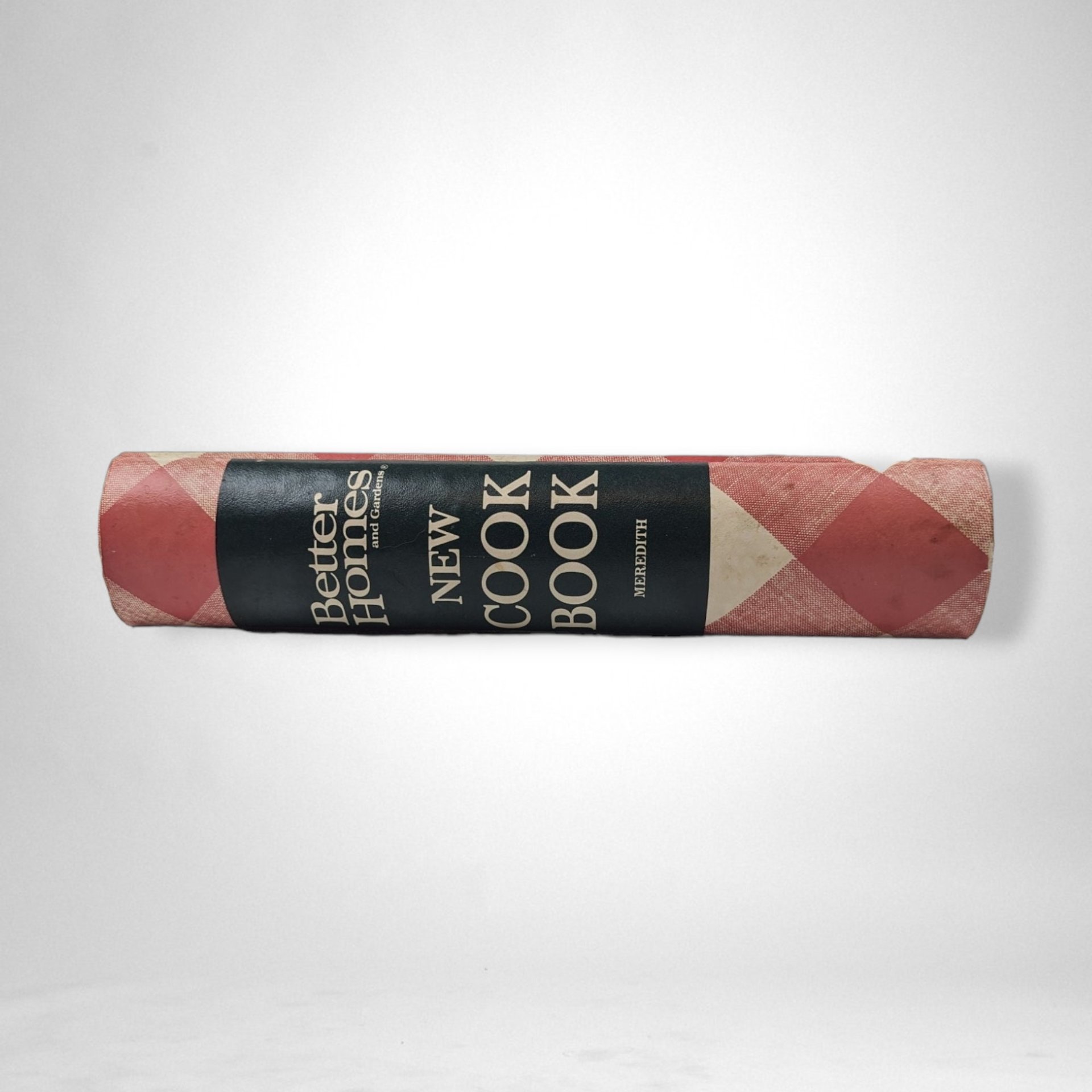 1974 Better Homes and Gardens New Cookbook - Timeless Recipes