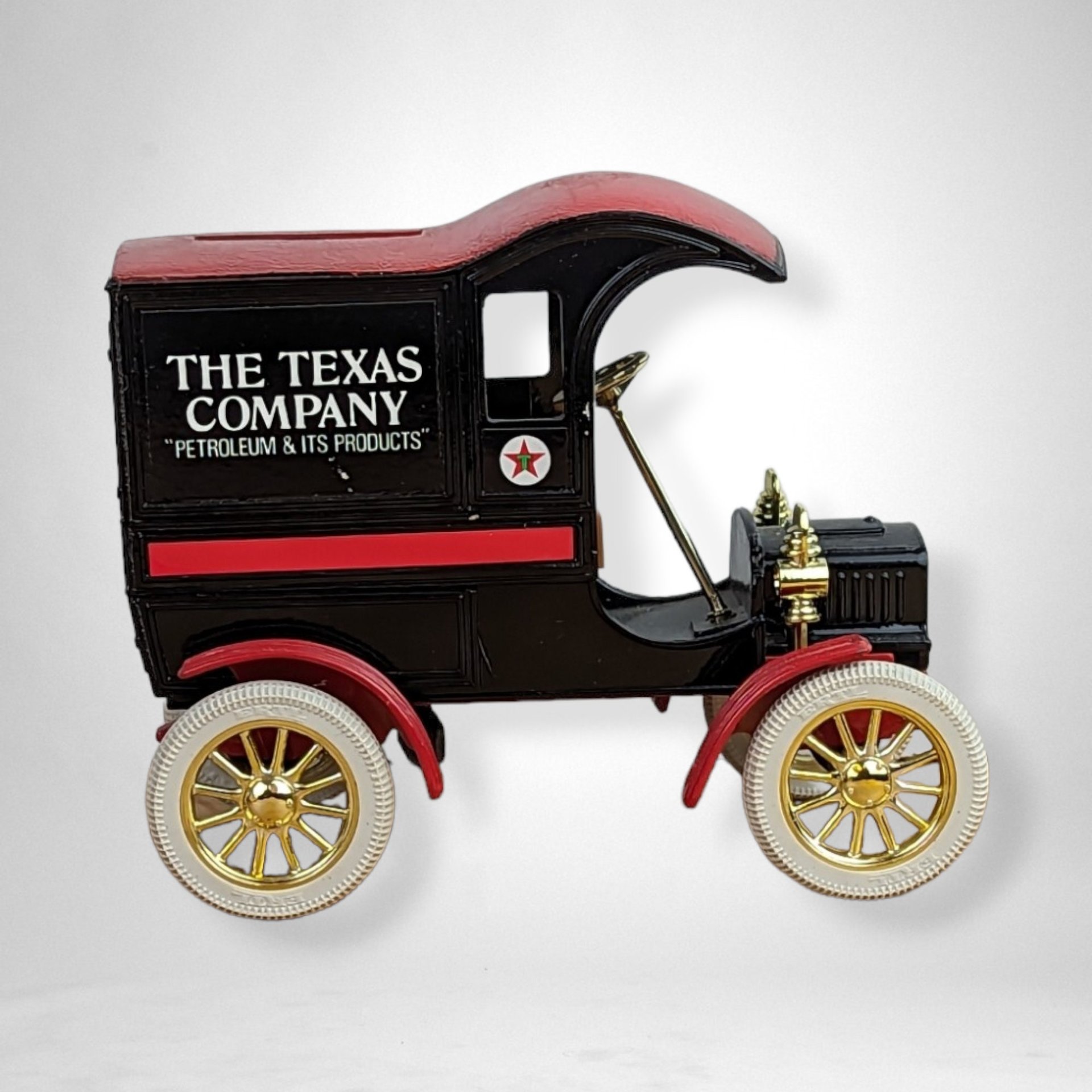 The Nostalgic Collector: 1905 Texaco Ford Delivery Car Metal Locking Bank - Vintage Automotive Memorabilia and Functional Collectible