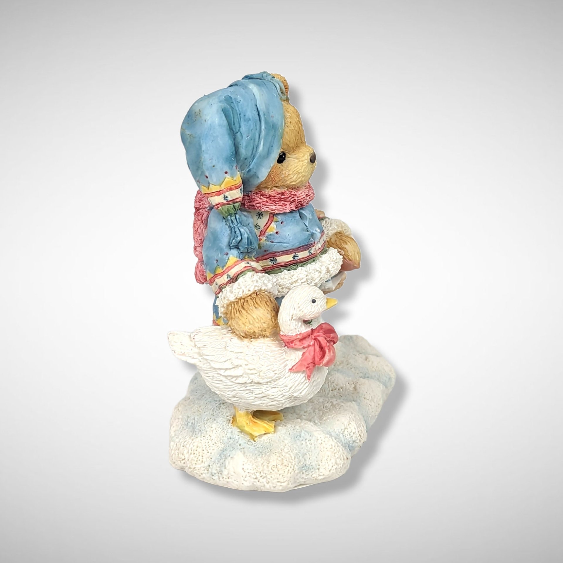 1994 Cherished Teddies "Bundled Up with Warm Wishes" Figurine