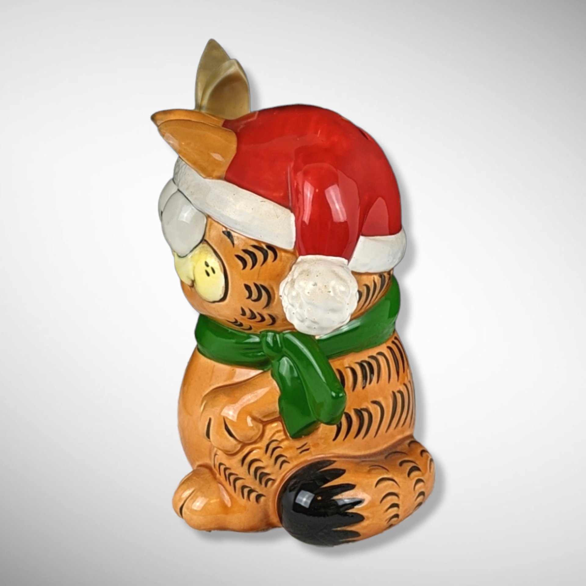 1981 Enesco Garfield Ski Bank