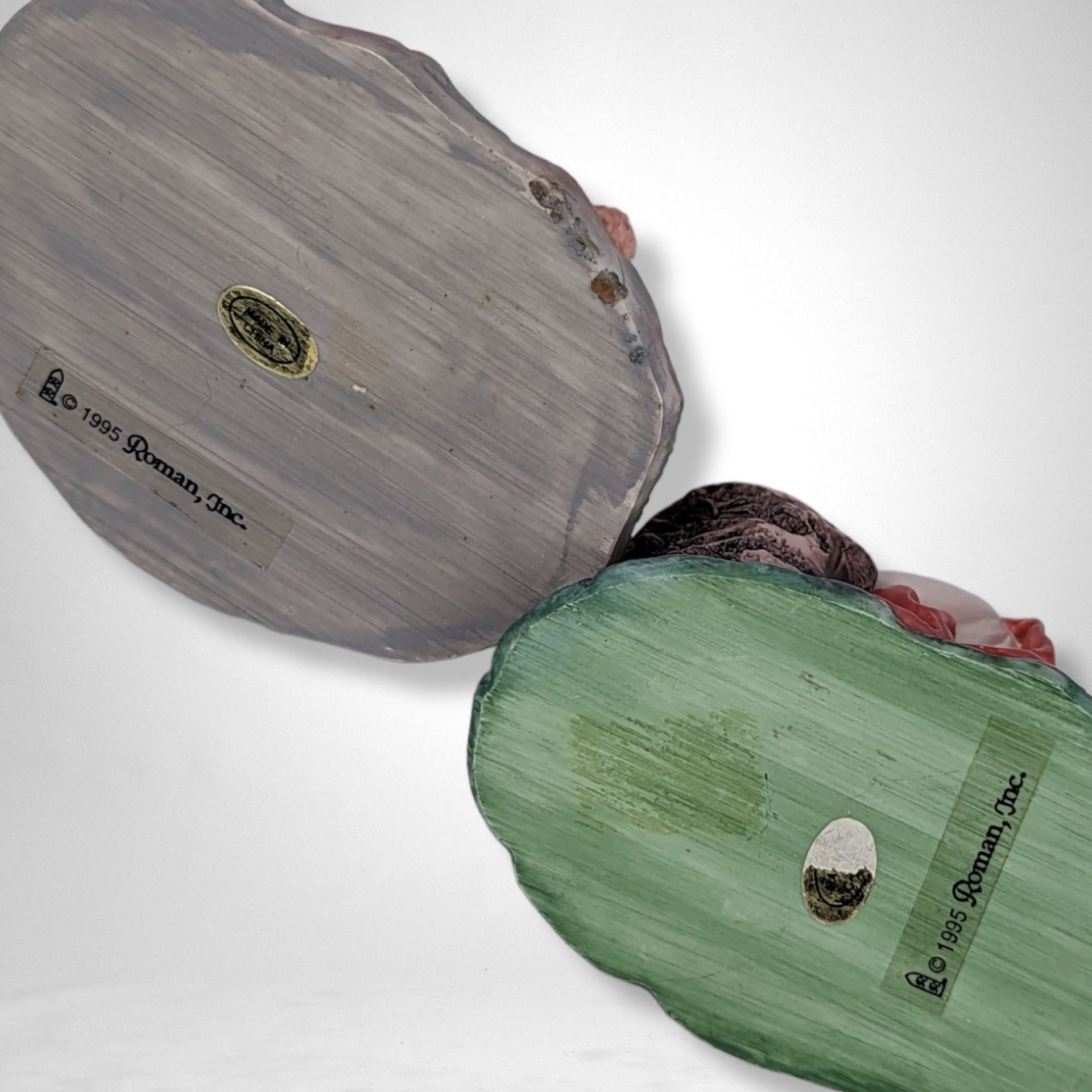 Set of 2 Roman Inc Resin Religious Figurines: Spiritual Collectibles for Home Decor