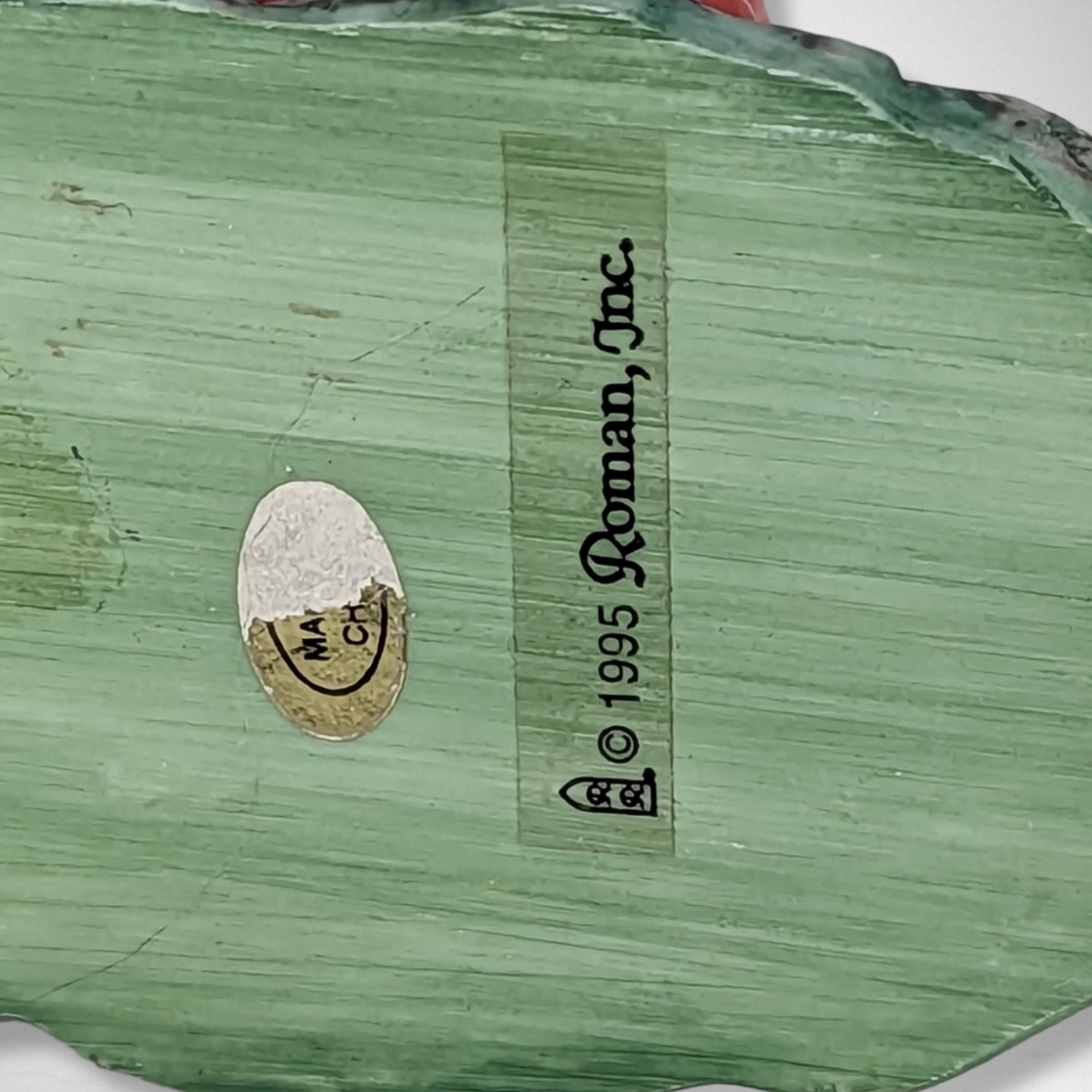 Set of 2 Roman Inc Resin Religious Figurines: Spiritual Collectibles for Home Decor