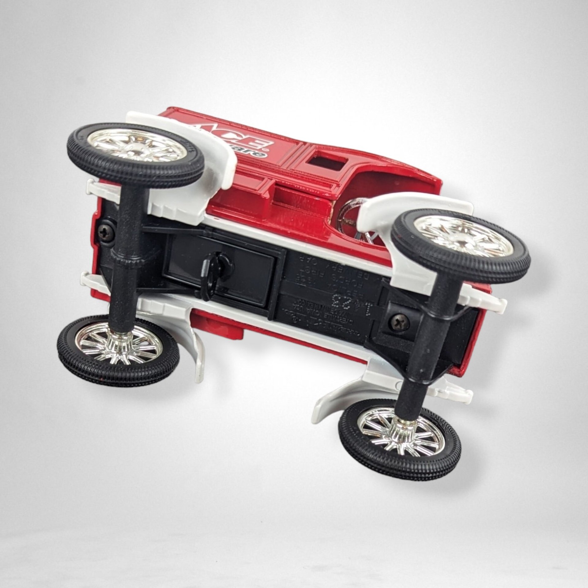 1993 ERTL Replica 1905 Ford Delivery Car Die Cast Bank - Ace Hardware Collectible