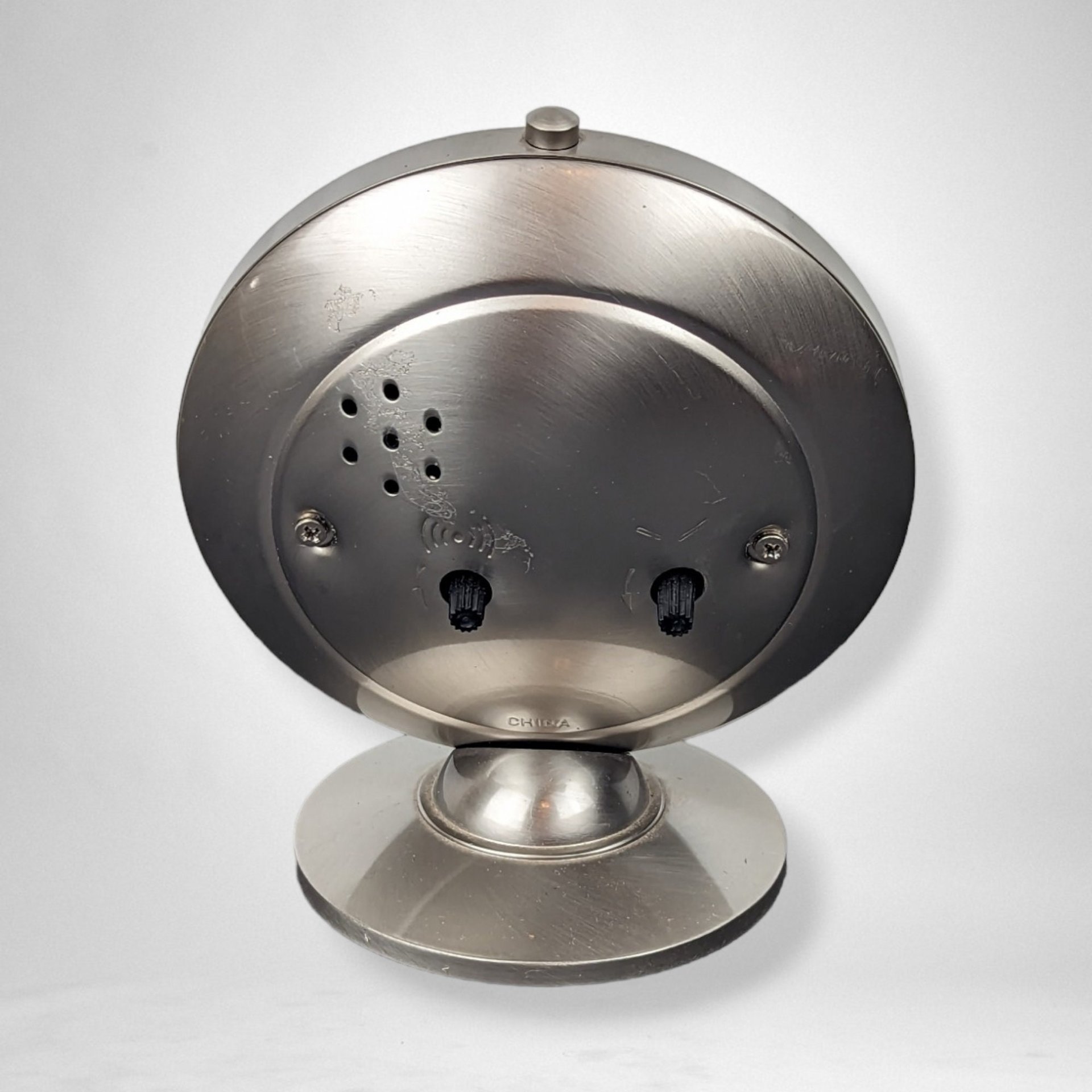 Vintage Westclox Big Ben Wind-Up Table Clock – Classic Timepiece