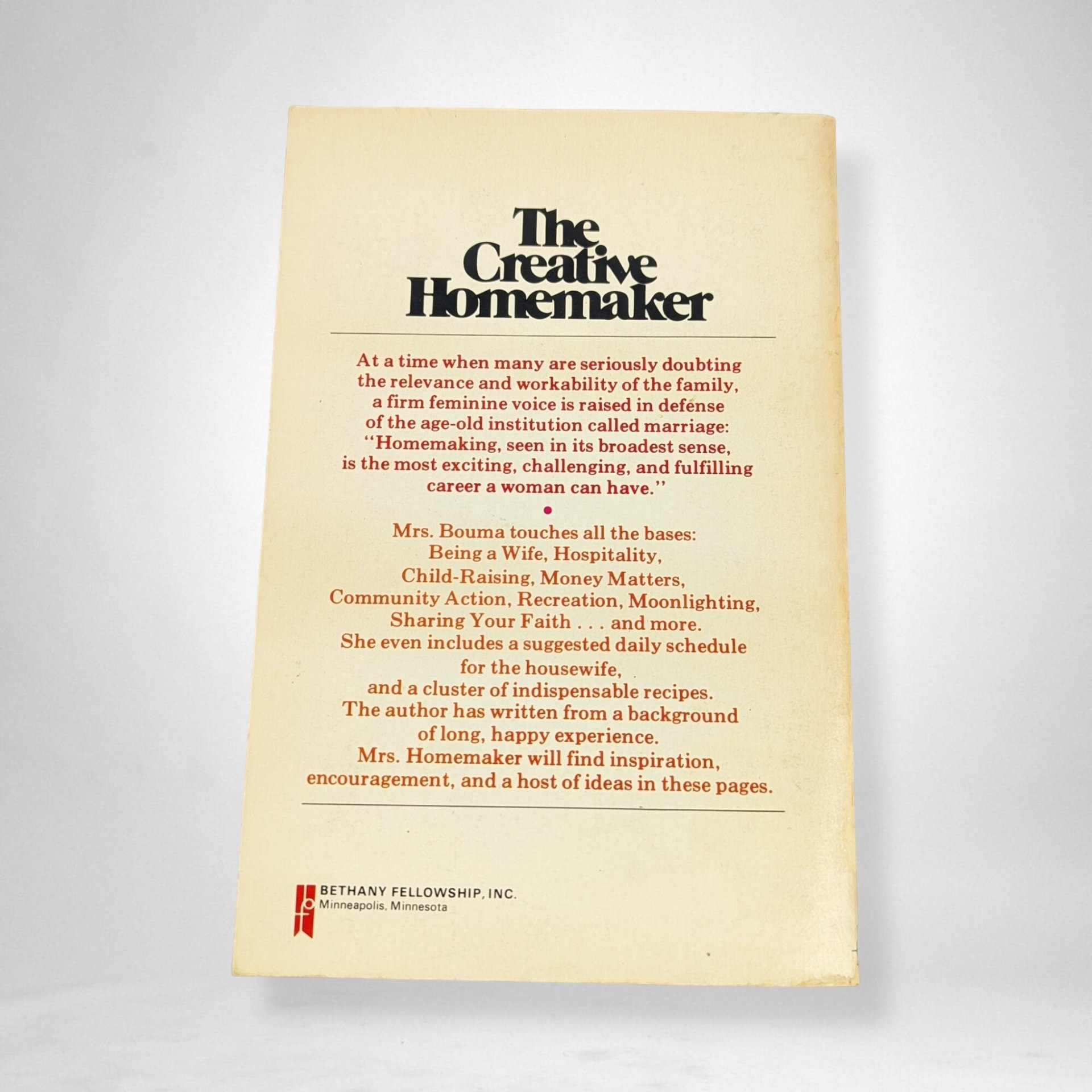 Vintage Inspiration: 1972 The Creative Homemaker by Mary LaGrand Bouma - Softcover