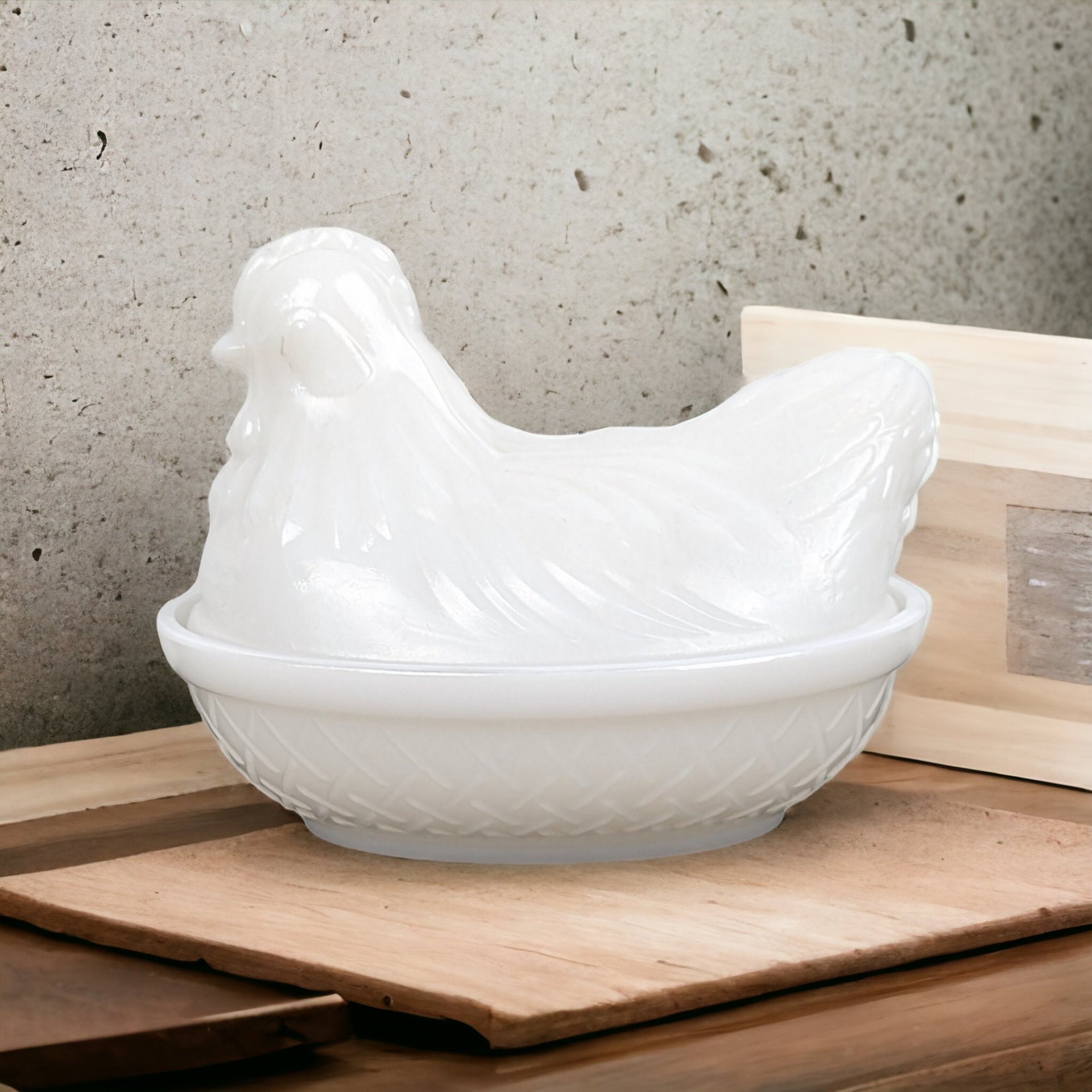 White Glass Hen on Nest Trinket Dish