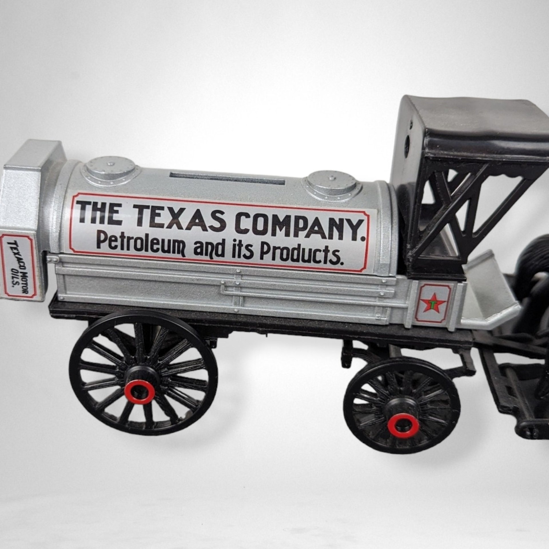 1991 ERTL Texaco Horse & Tanker Bank