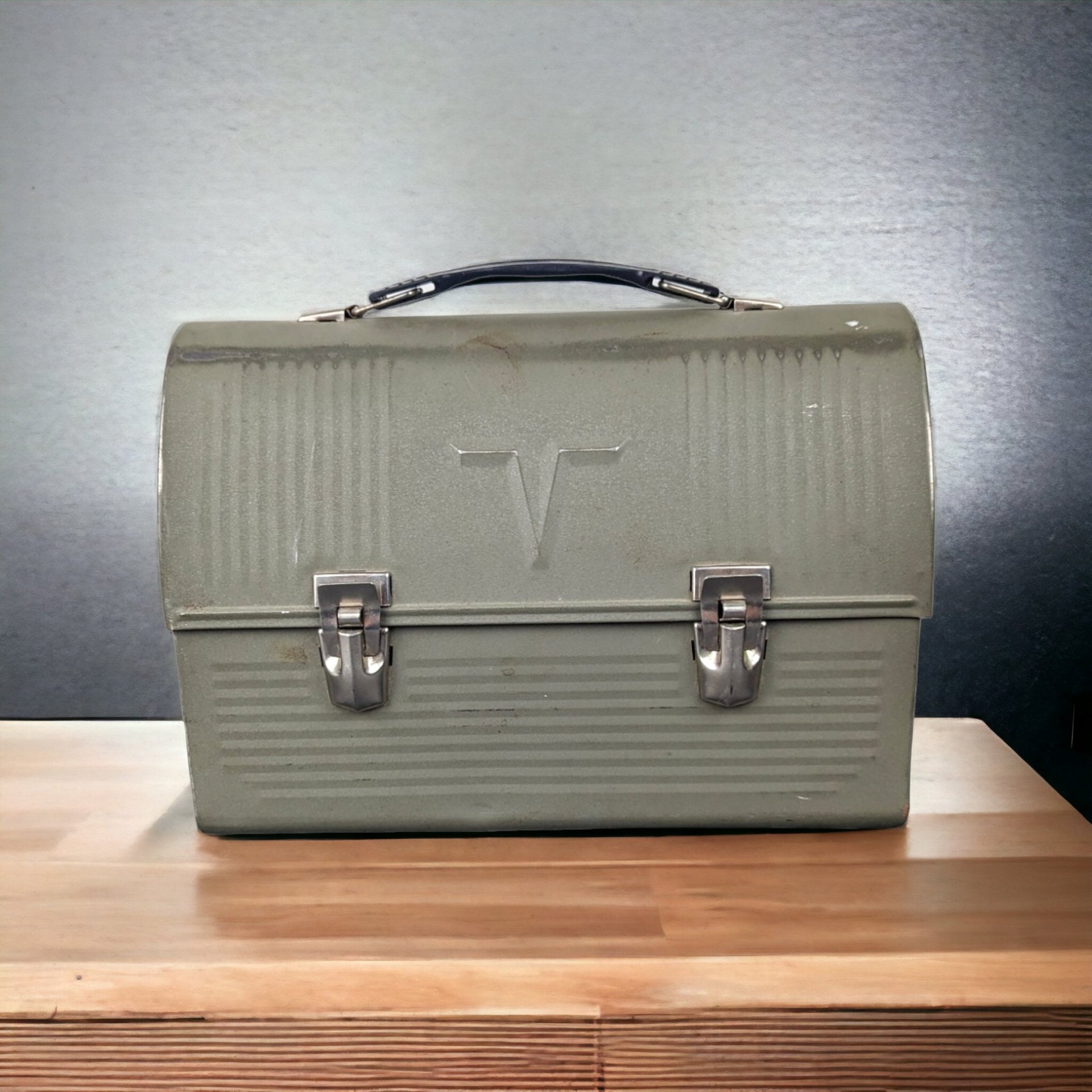 1940s Thermos Brand Army Green Lunchbox – Classic Vintage Style (Thermos Not Included)