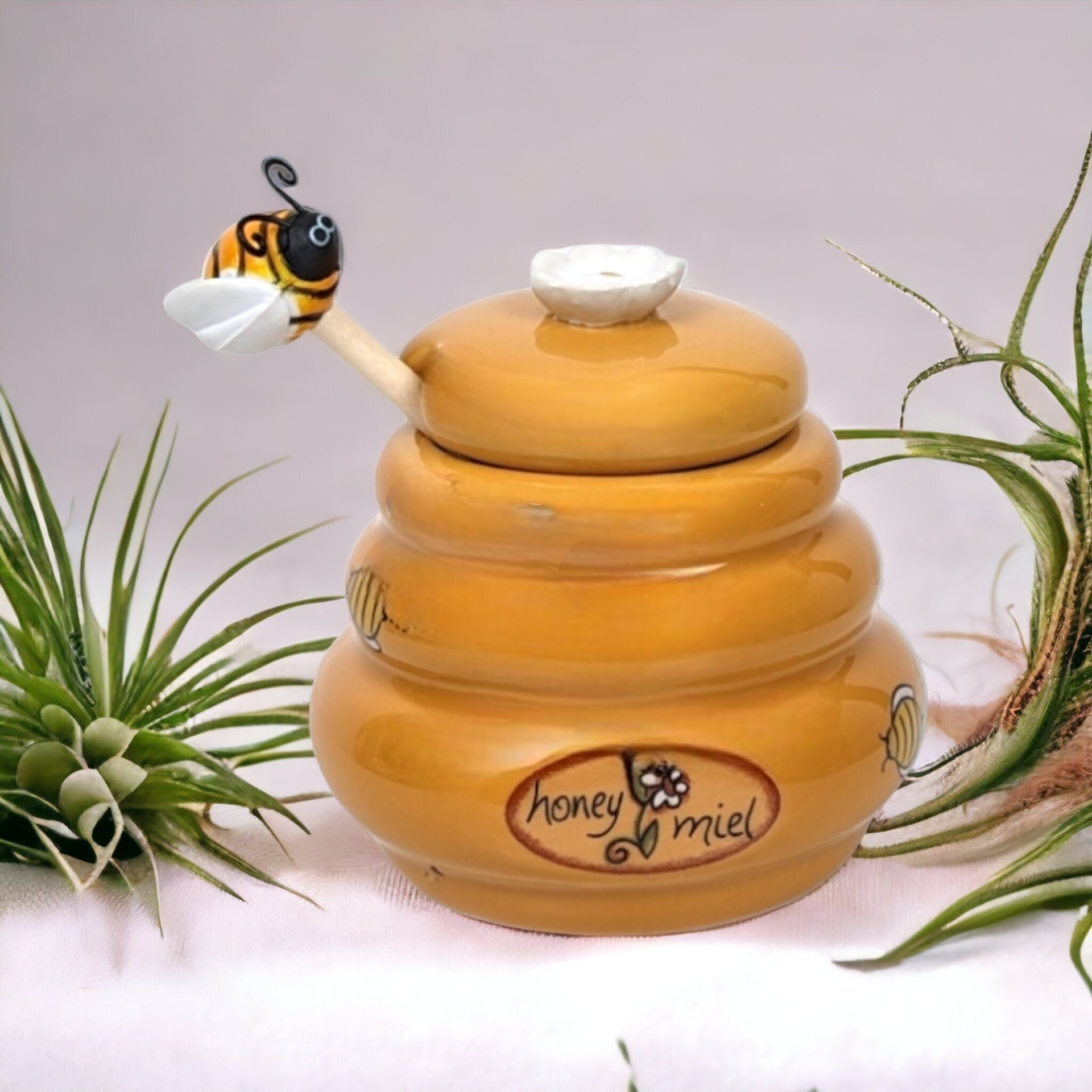 Ceramic Honey Miel Mini Honey Pot - Sweet and Stylish Tabletop Accessory