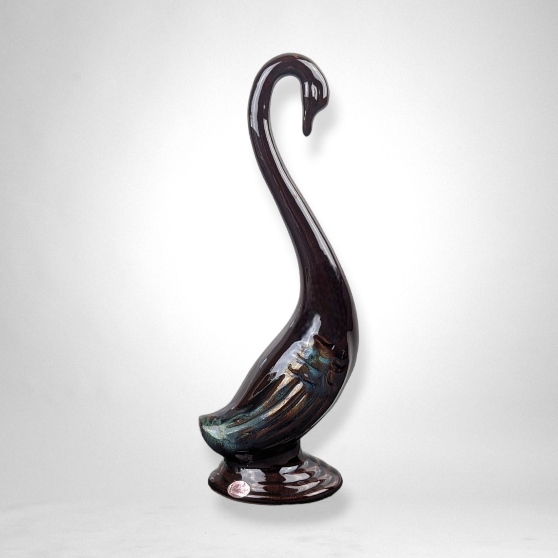 Home Decor Charm: Vintage Enesco Swan, A Touch of Porcelain Perfection