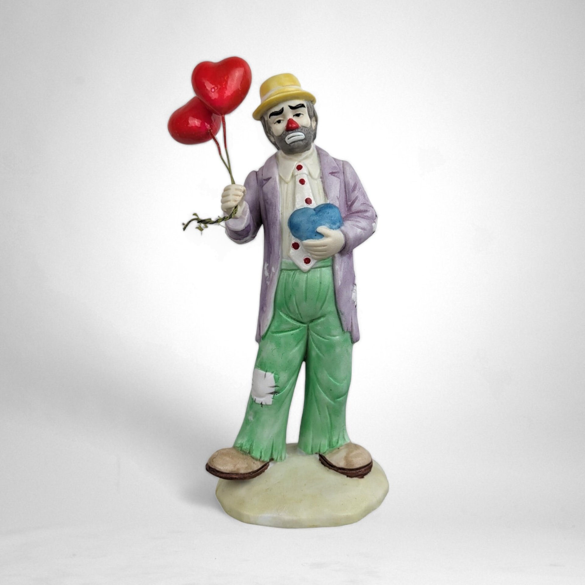 Vintage Flambro 7.5" Emmett Kelly Jr. Clown with Balloons Figurine: Timeless Collectible