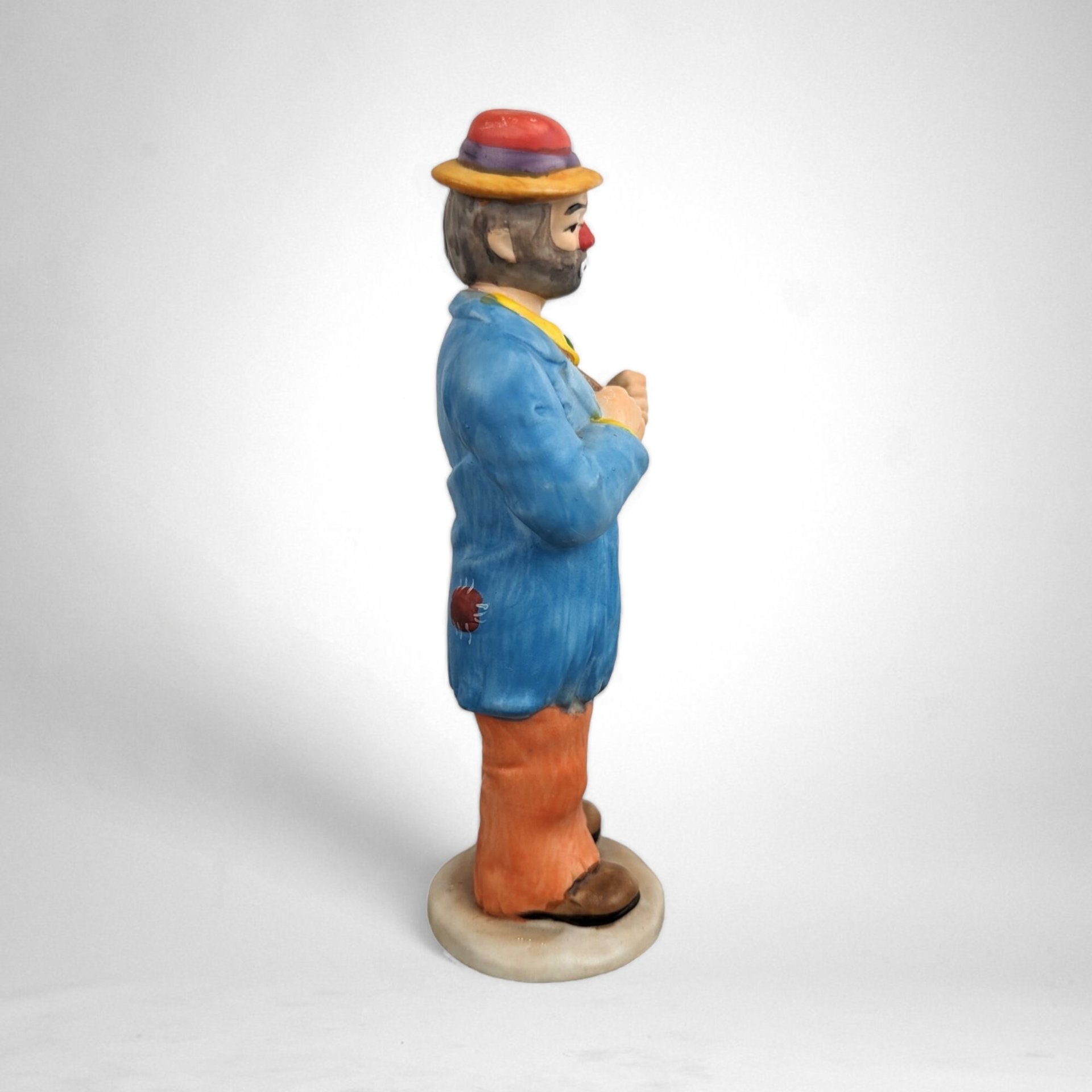 Vintage Emmett Kelly Jr. Hobo Ceramic Clown Figurine: Classic Circus Collectible