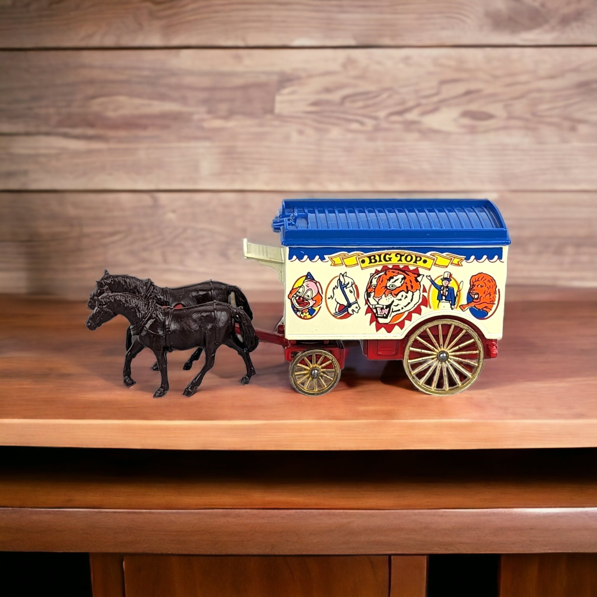 Vintage Lledo Days Gone Circus Horse & Wagon Toy