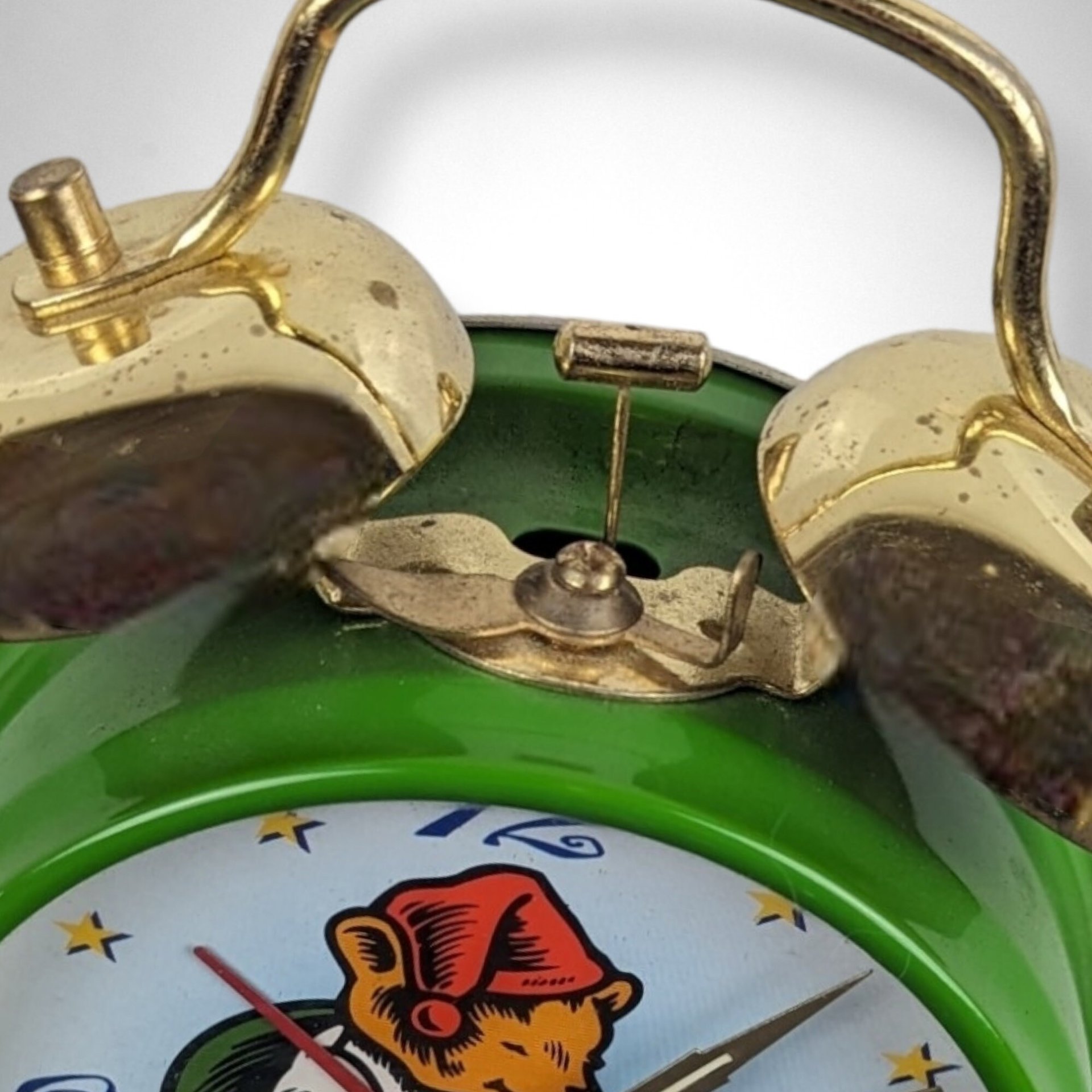 Vintage Celestial Seasonings Metal Sleepytime Wind Up Alarm Clock – Timeless Celestial Charm for Sweet Dreams