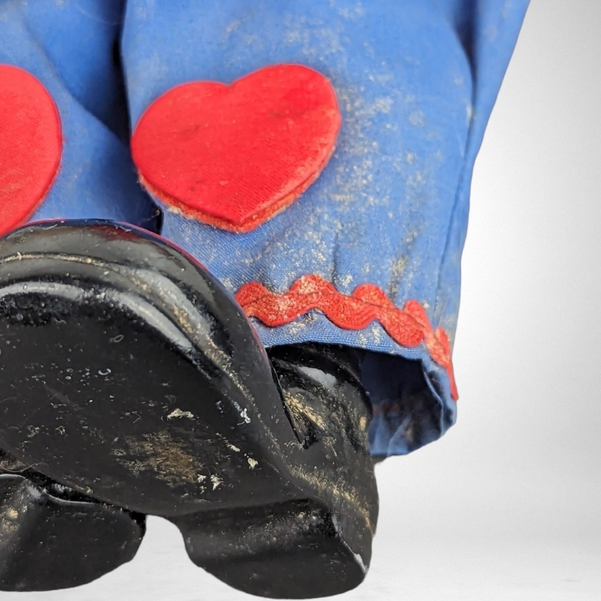 1985 Vintage Creepy Clown Doll - A Hauntingly Unique Collectible