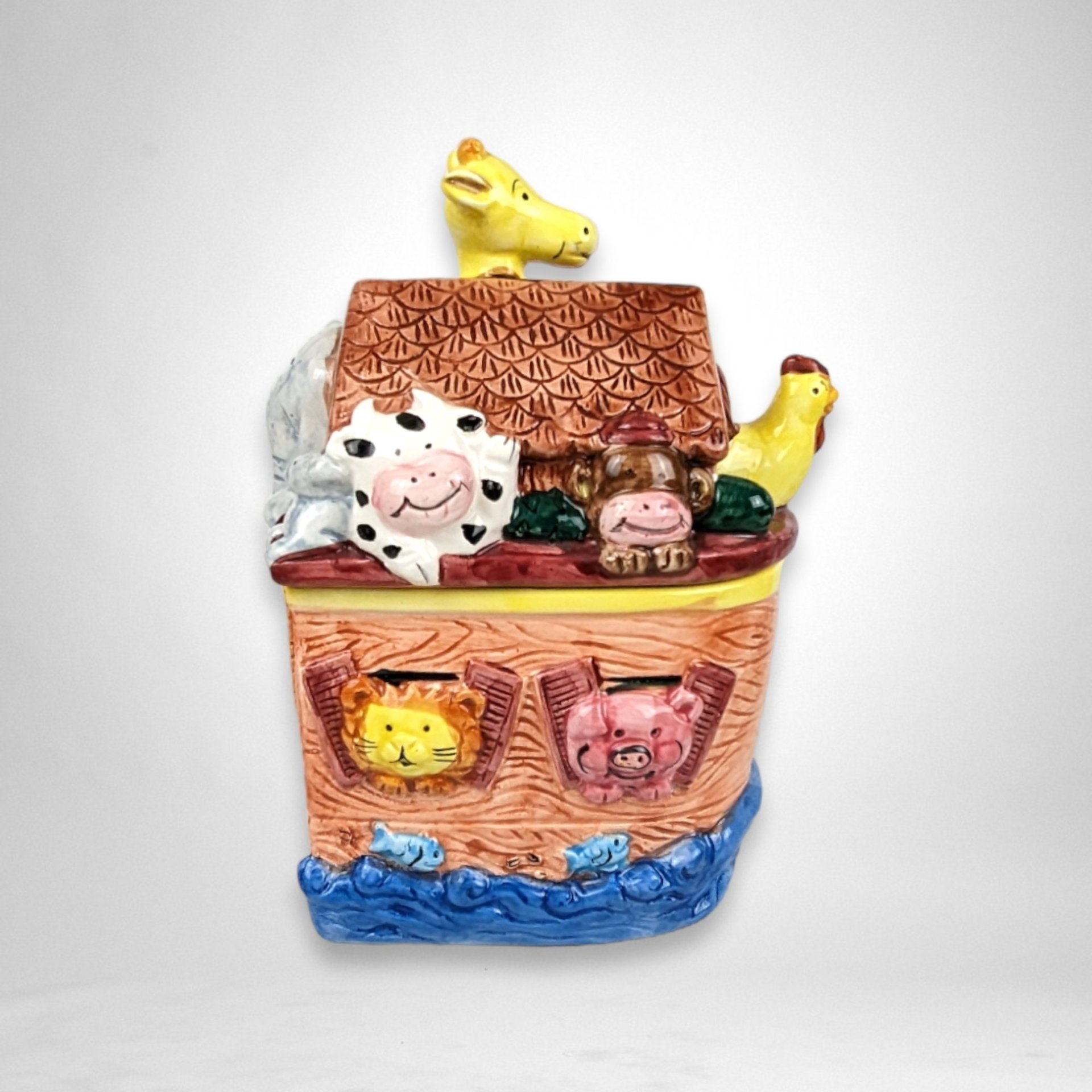 Noah's Ark Cookie Jar - Whimsical Kitchen Storage and Décor