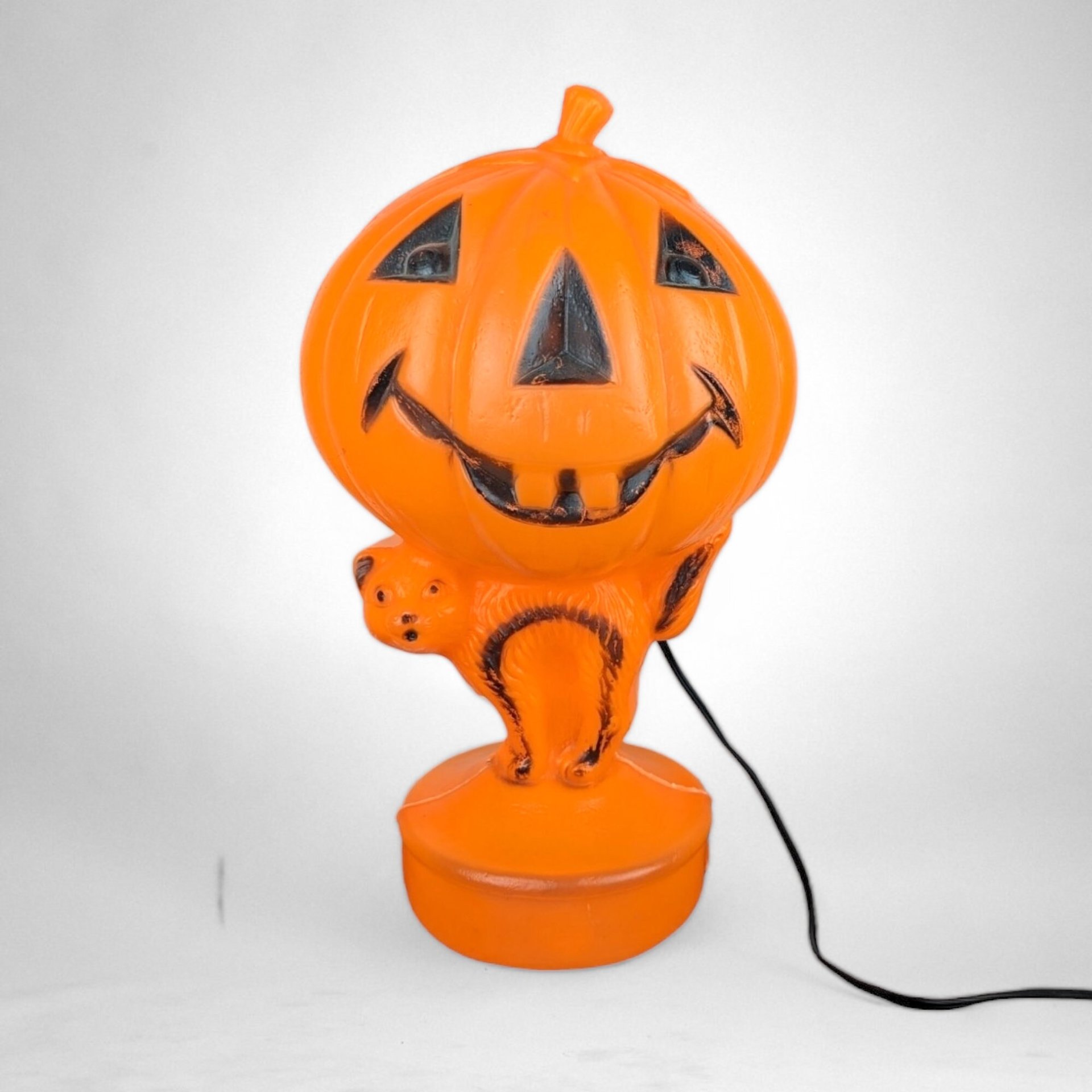 Vintage Jack-o'-Lantern on Cat Blow Mold with Light: Spooktacular Halloween Decor