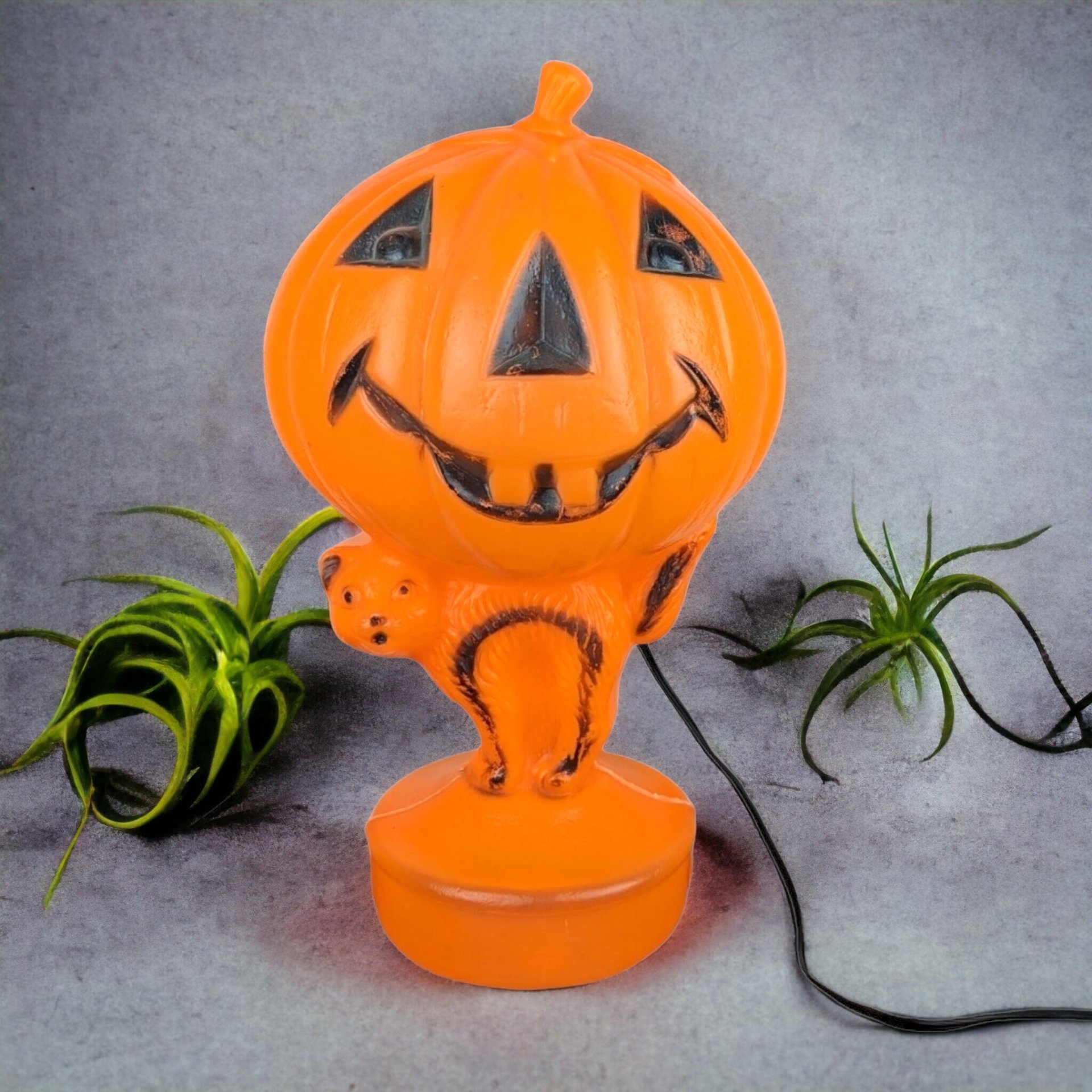Vintage Jack-o'-Lantern on Cat Blow Mold with Light: Spooktacular Halloween Decor