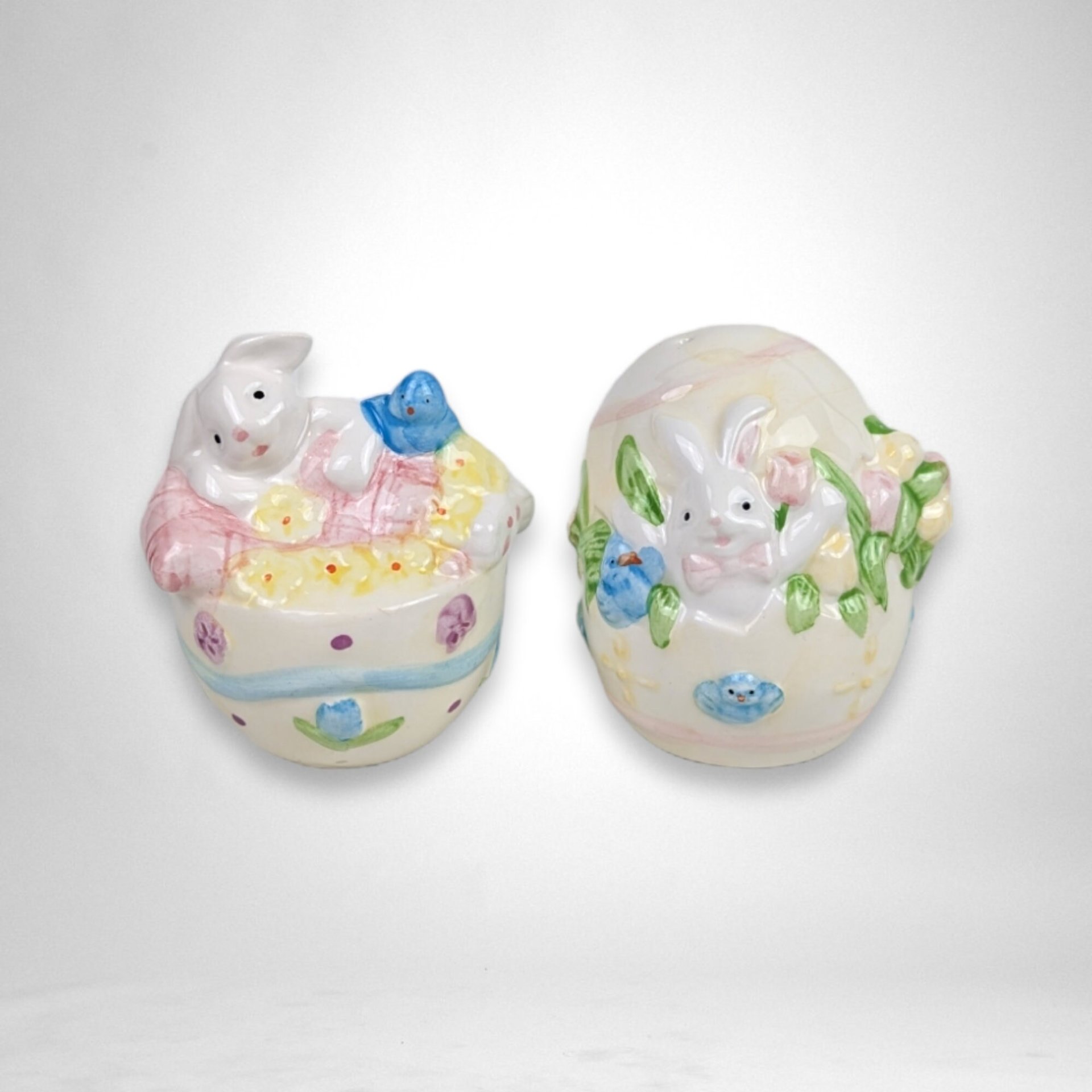 Vintage Ceramic Easter Bunny Egg Salt and Pepper Shakers