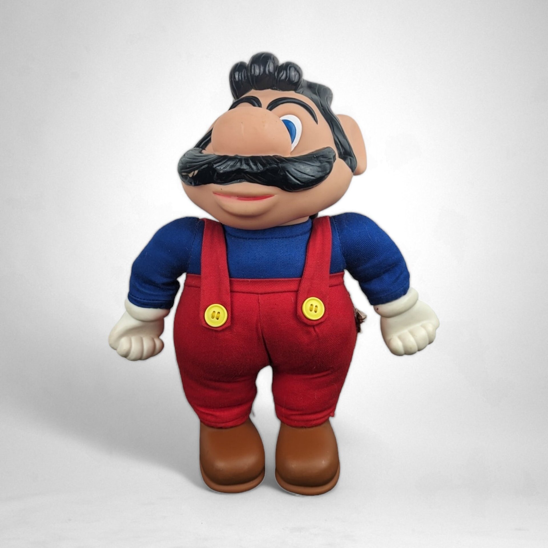 1989 Nintendo Super Mario Bros Plush Doll: Vintage Gaming Collectible