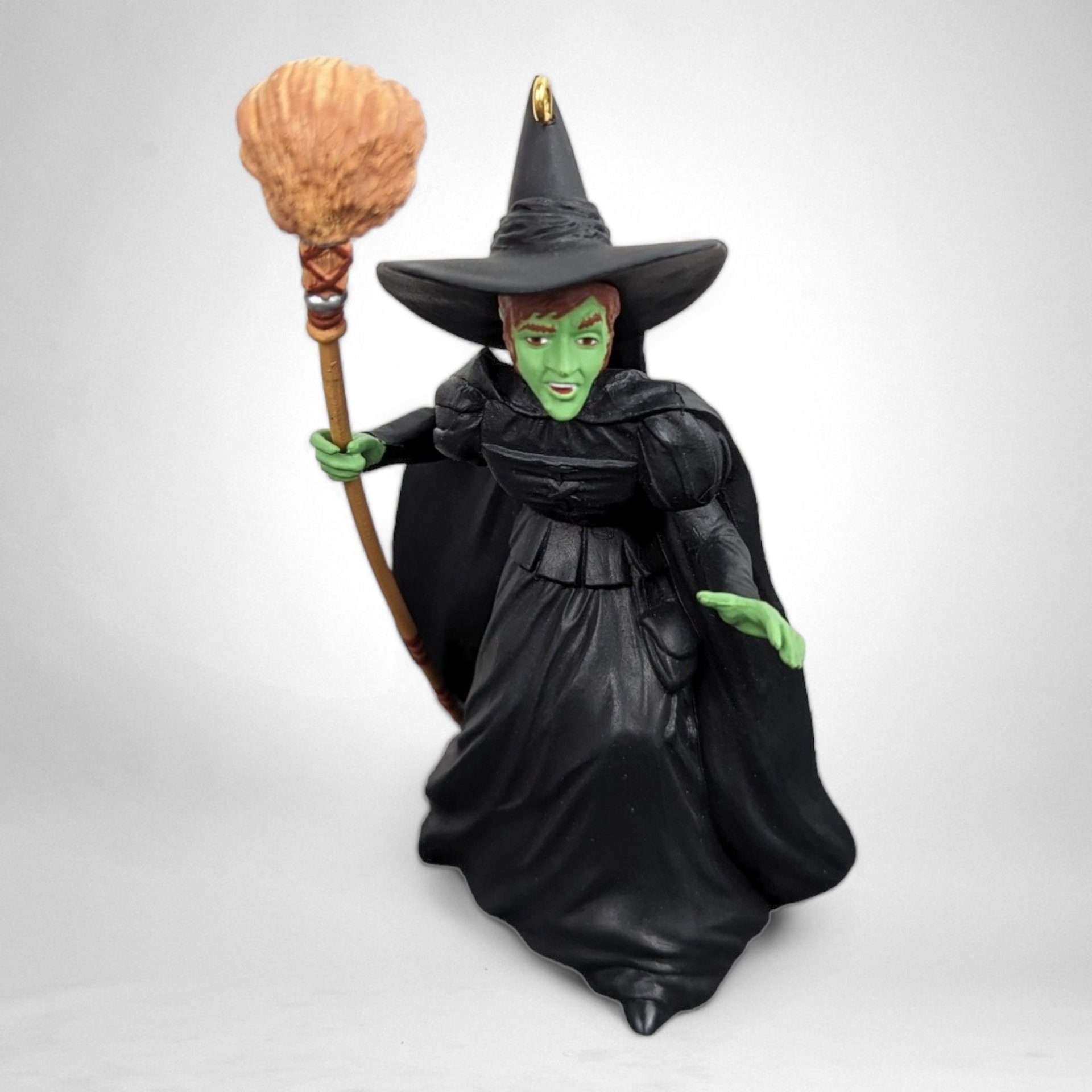 1996 Hallmark Witch of the West Wizard of Oz Ornament: Collectible Nostalgia
