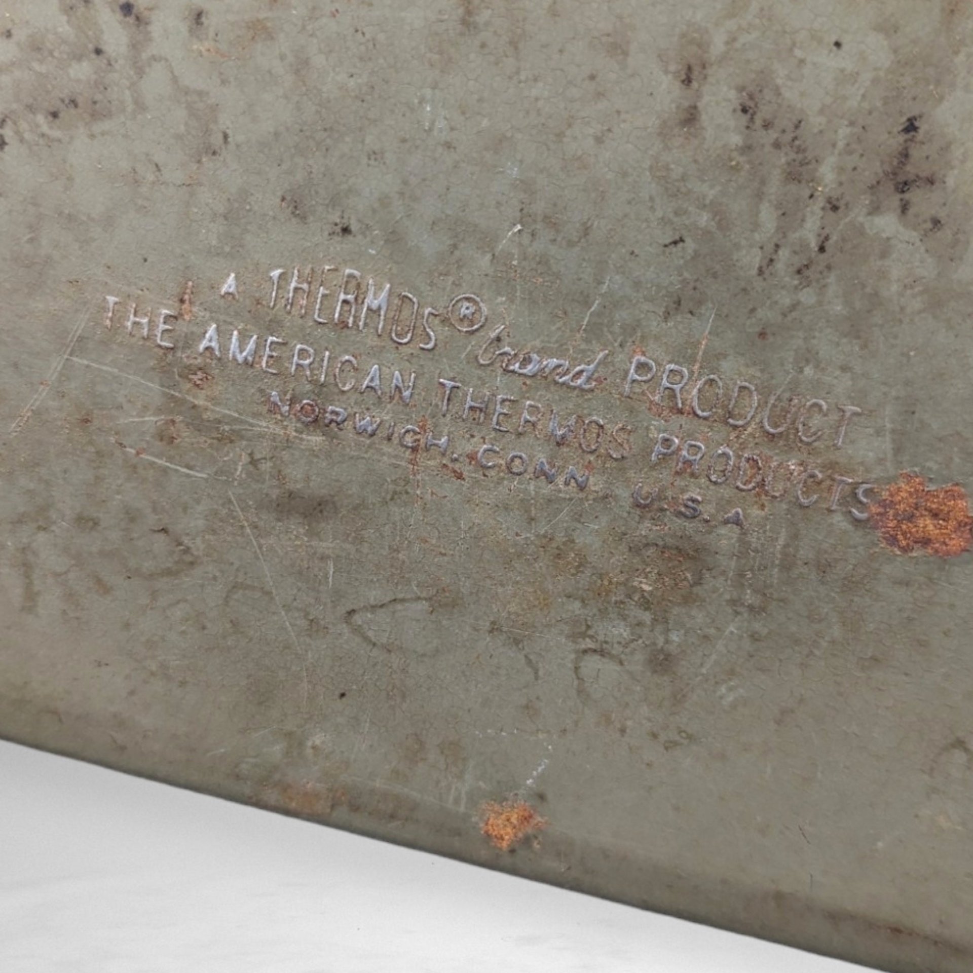 1940s Thermos Brand Army Green Lunchbox – Classic Vintage Style (Thermos Not Included)