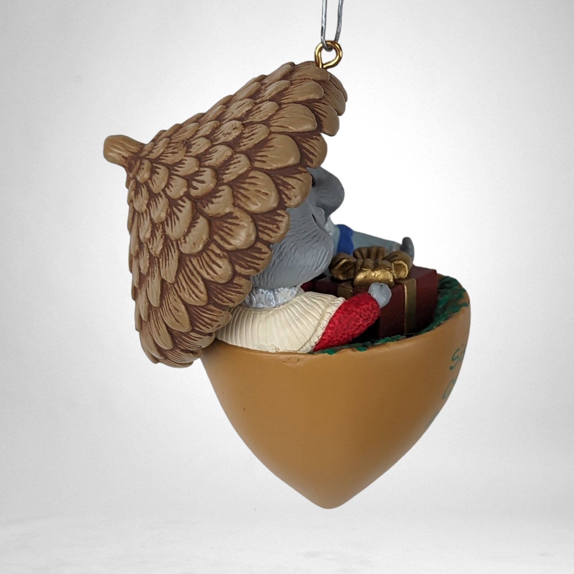 1994 Hallmark Keepsake 'Sister to Sister' Christmas Ornament