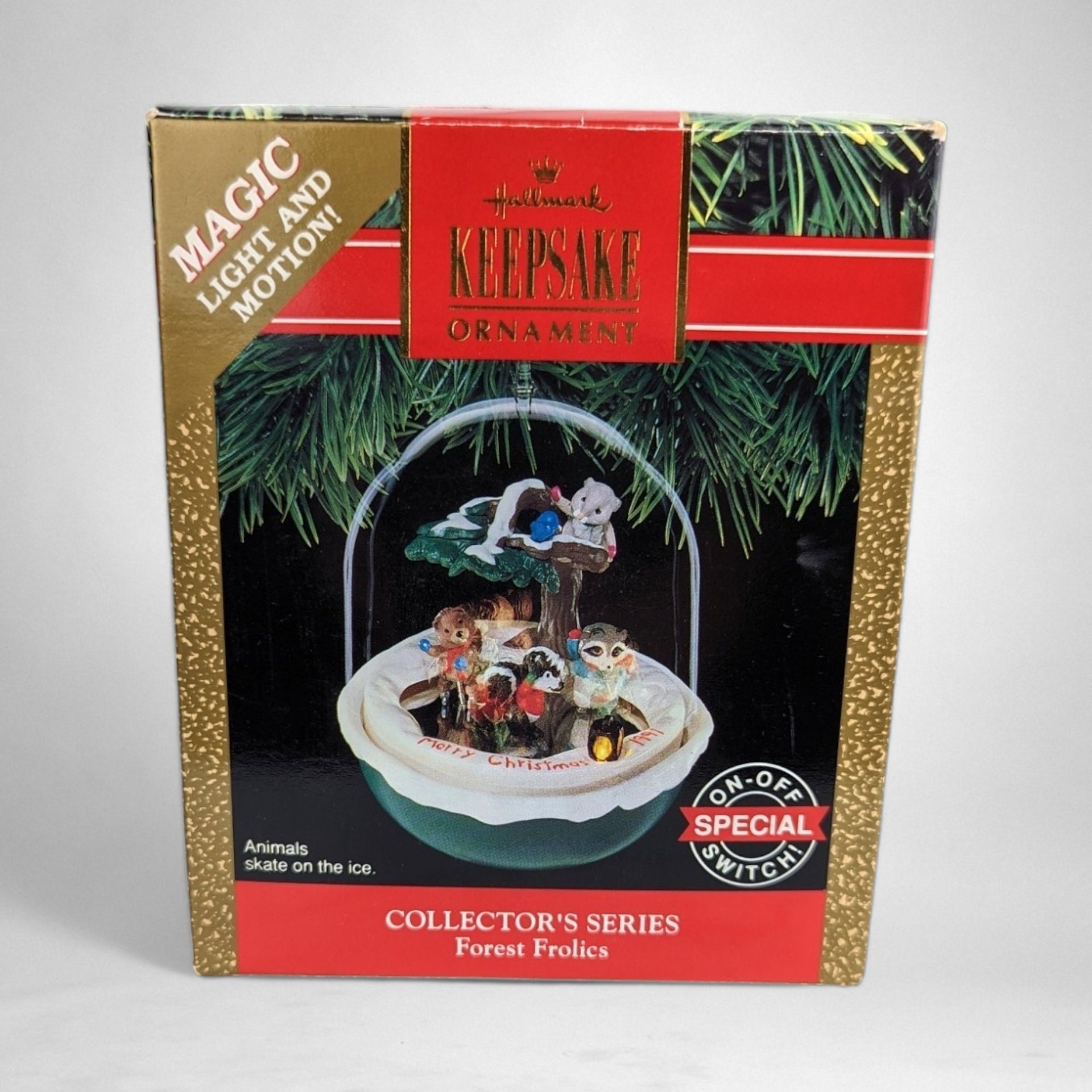 1991 Hallmark Forest Frolics Light and Motion Ornament - Woodland Magic