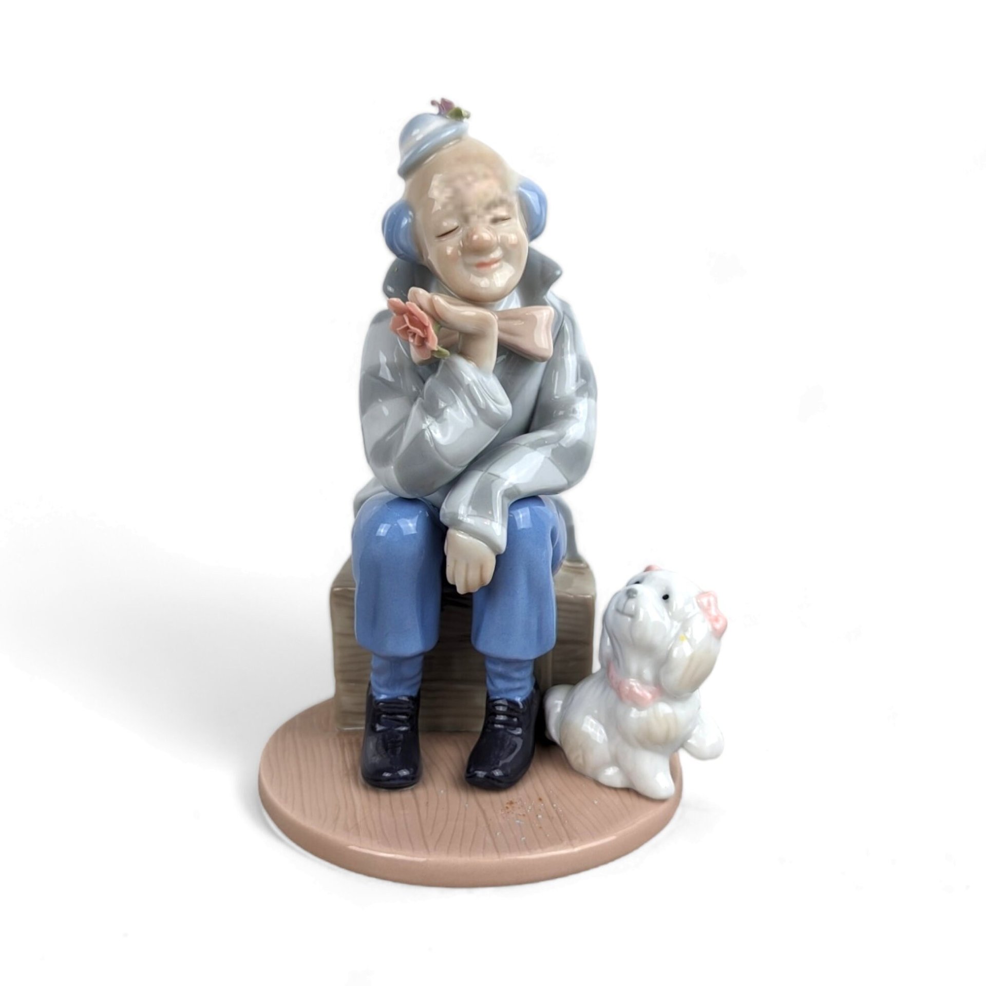 2002 Design Daydreaming Clown Porcelain Figurine: Collectible Whimsy