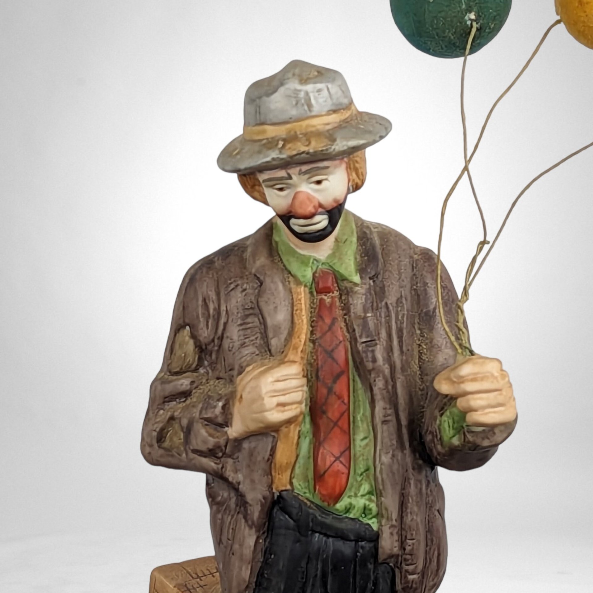Vintage Flambro Emmett Kelly Jr Balloons For Sale Music Box: A Nostalgic Collector's Delight