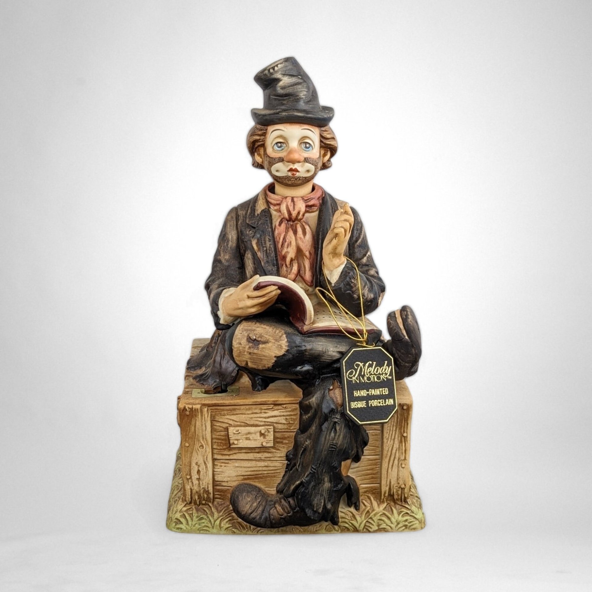 Melody in Motion Willie the Whistler Non-Working Music Box: A Whimsical Collectible Display Piece