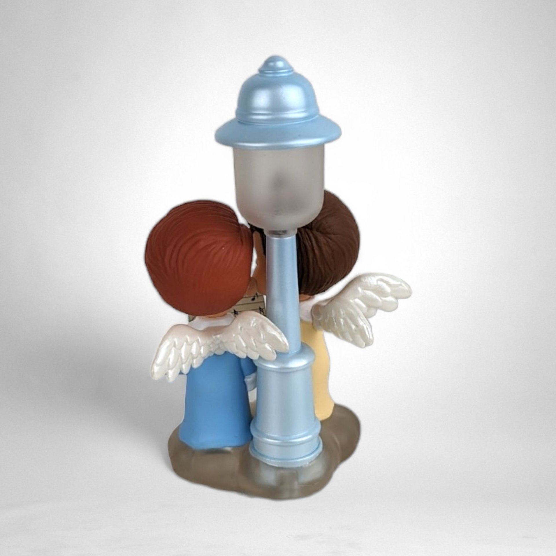 2002 Hallmark Keepsake Mary's Angels Heavenly Carols Light Up Ornament