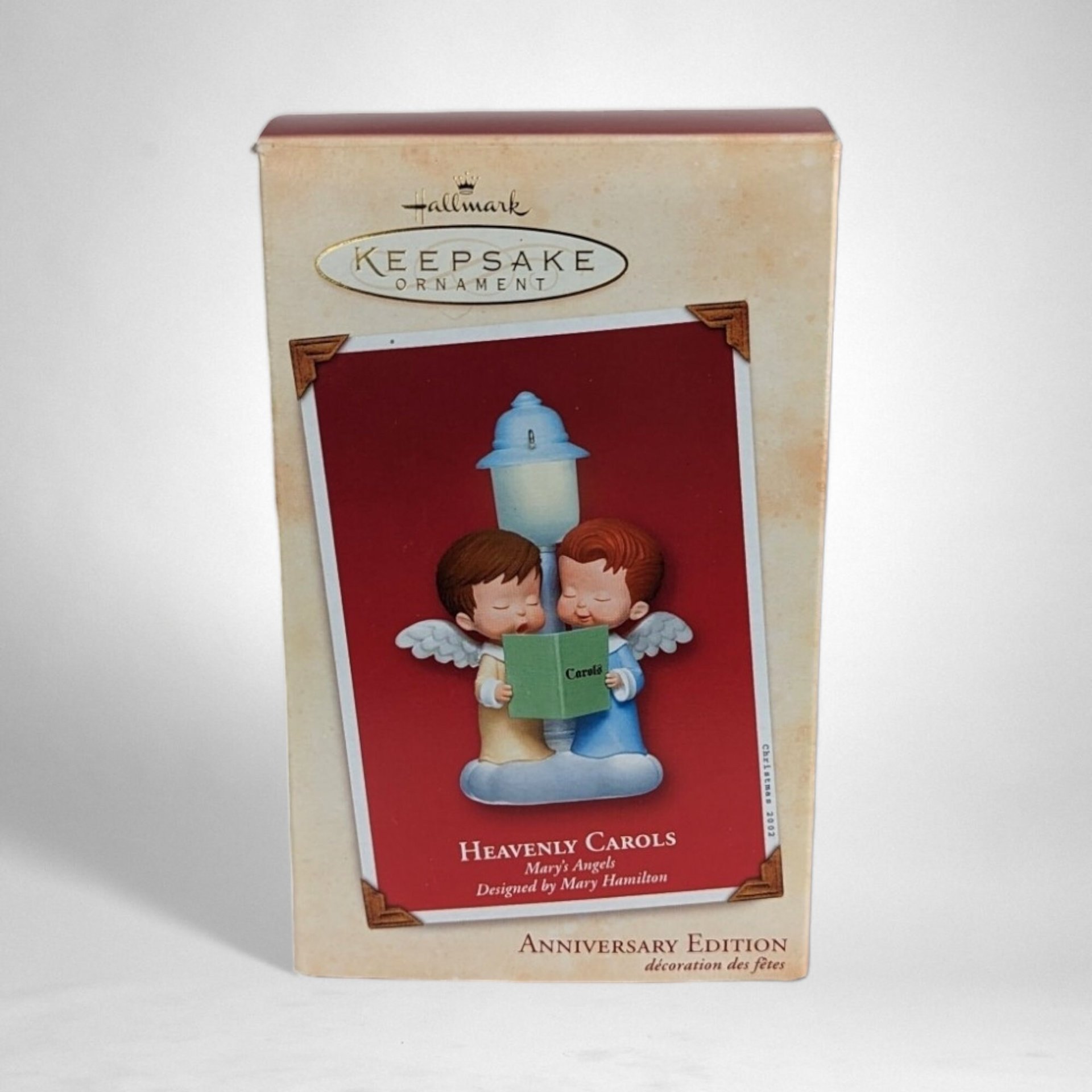 2002 Hallmark Keepsake Mary's Angels Heavenly Carols Light Up Ornament