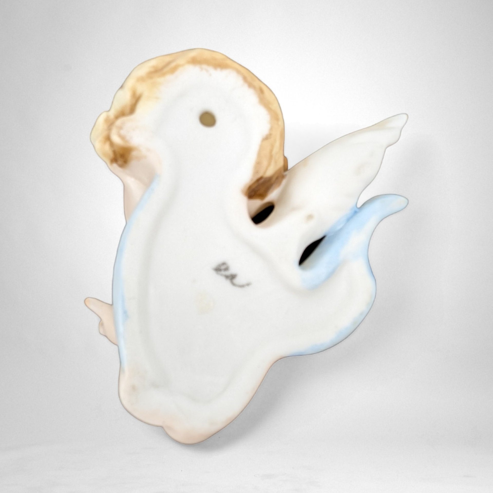 Vintage Napco Angel With Flowers Wall Hanging: Heavenly Retro Decor