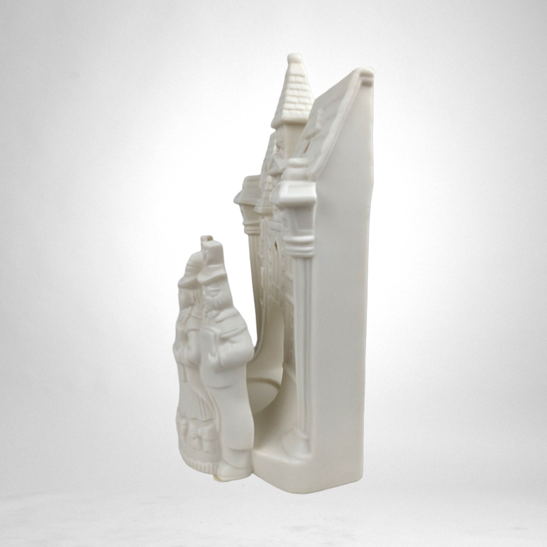 1990s Party Lite Carolers Ceramic Tealight Candle Holder