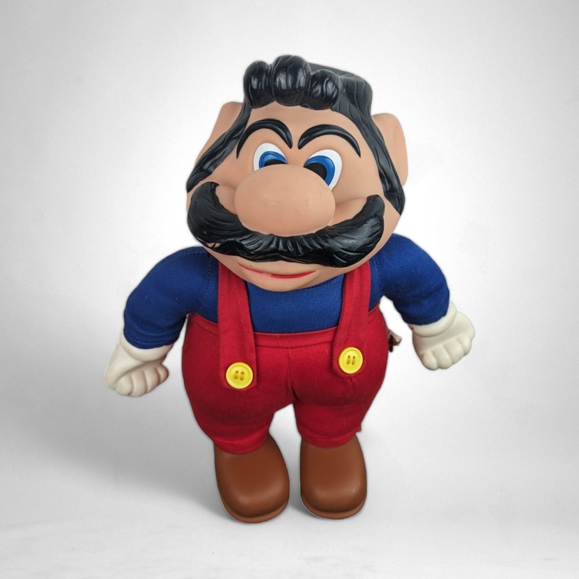 1989 Nintendo Super Mario Bros Plush Doll: Vintage Gaming Collectible