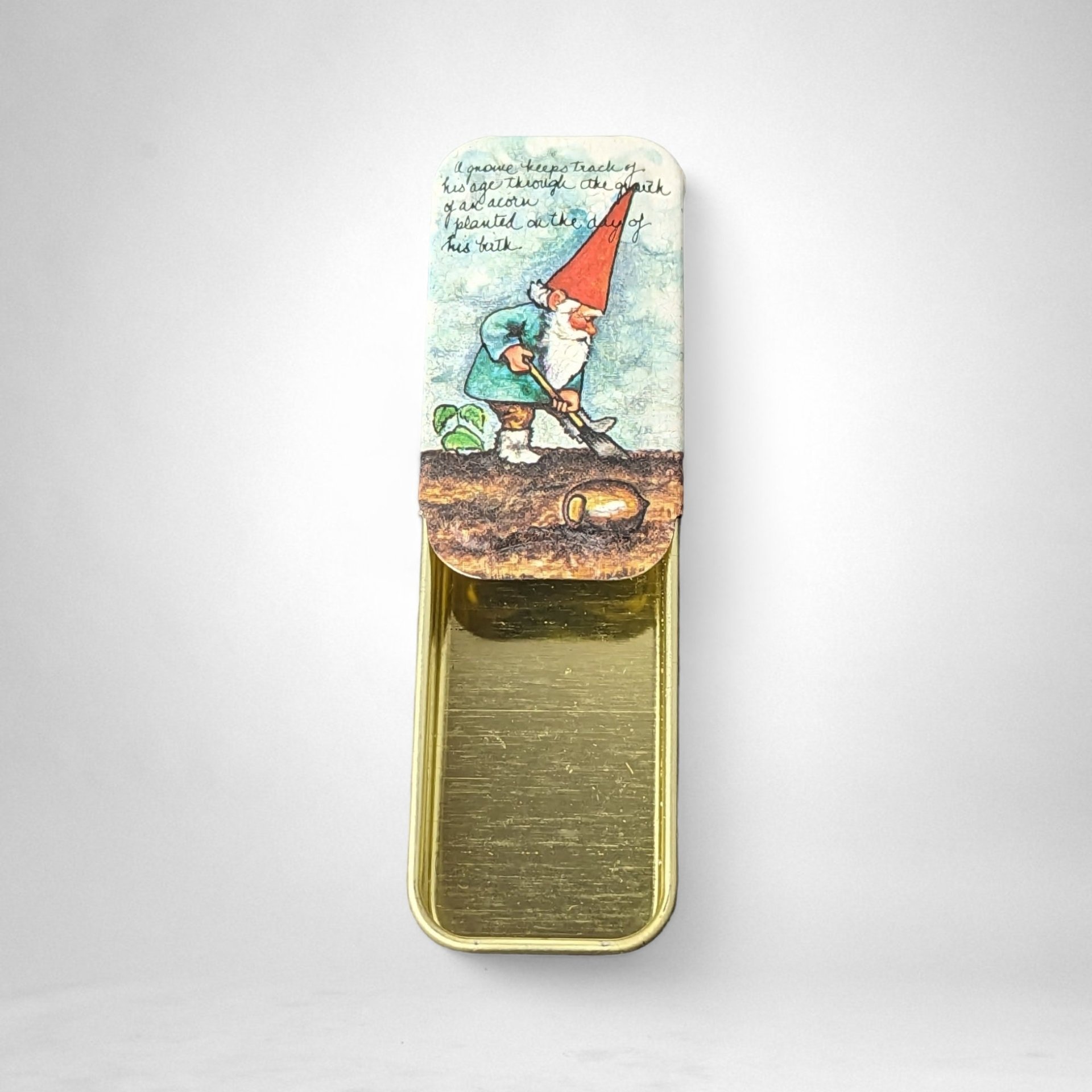 Vintage Potpourri Press Unieboek David the Gnome Mini Tin: Whimsical Collectible