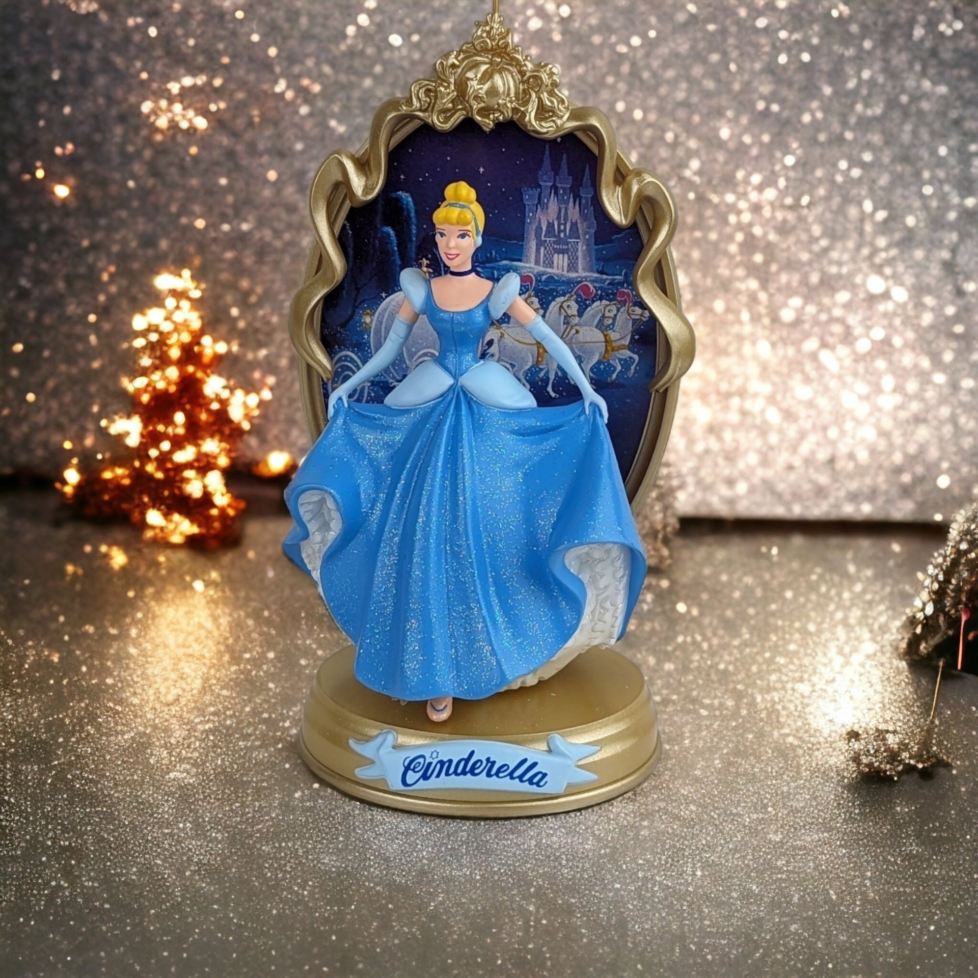 1997 Hallmark Keepsake Disney's Cinderella Ornament - Enchanting Collectible