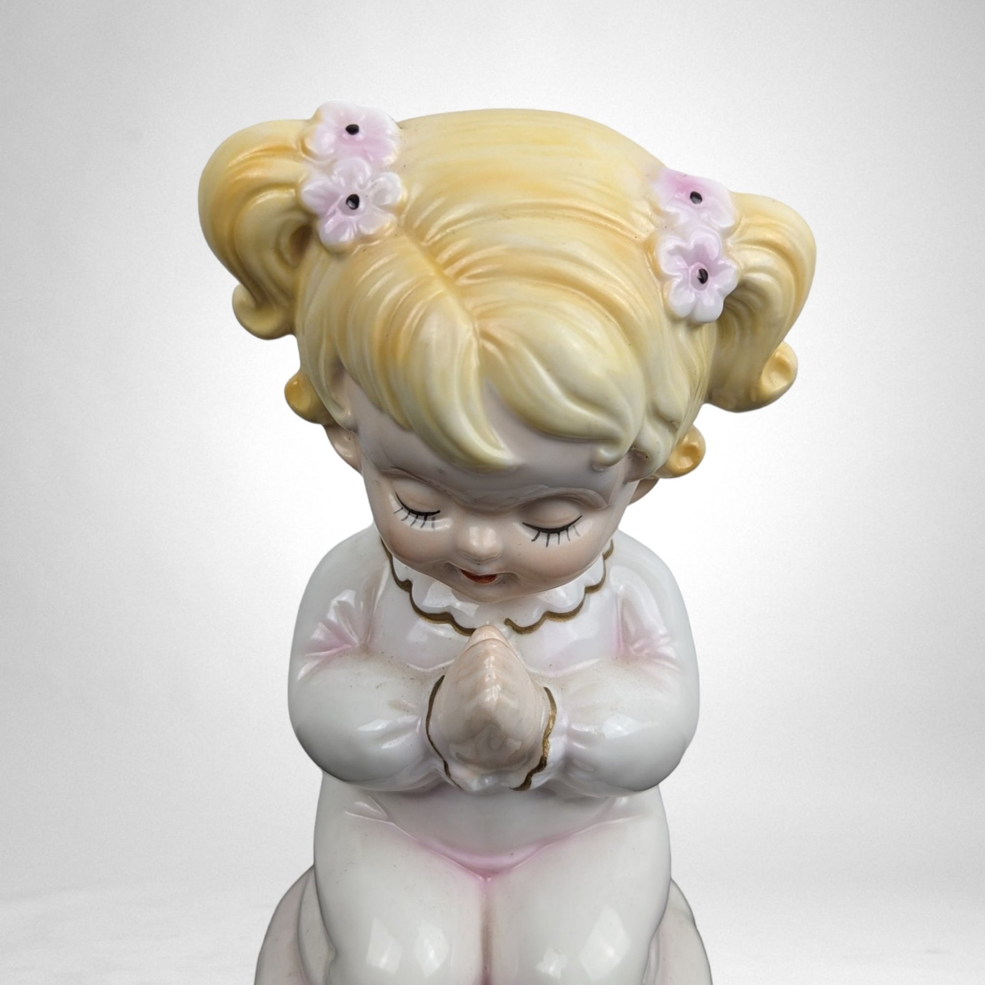 Vintage 1985 Lefton Porcelain Girl Praying Night Light 04860