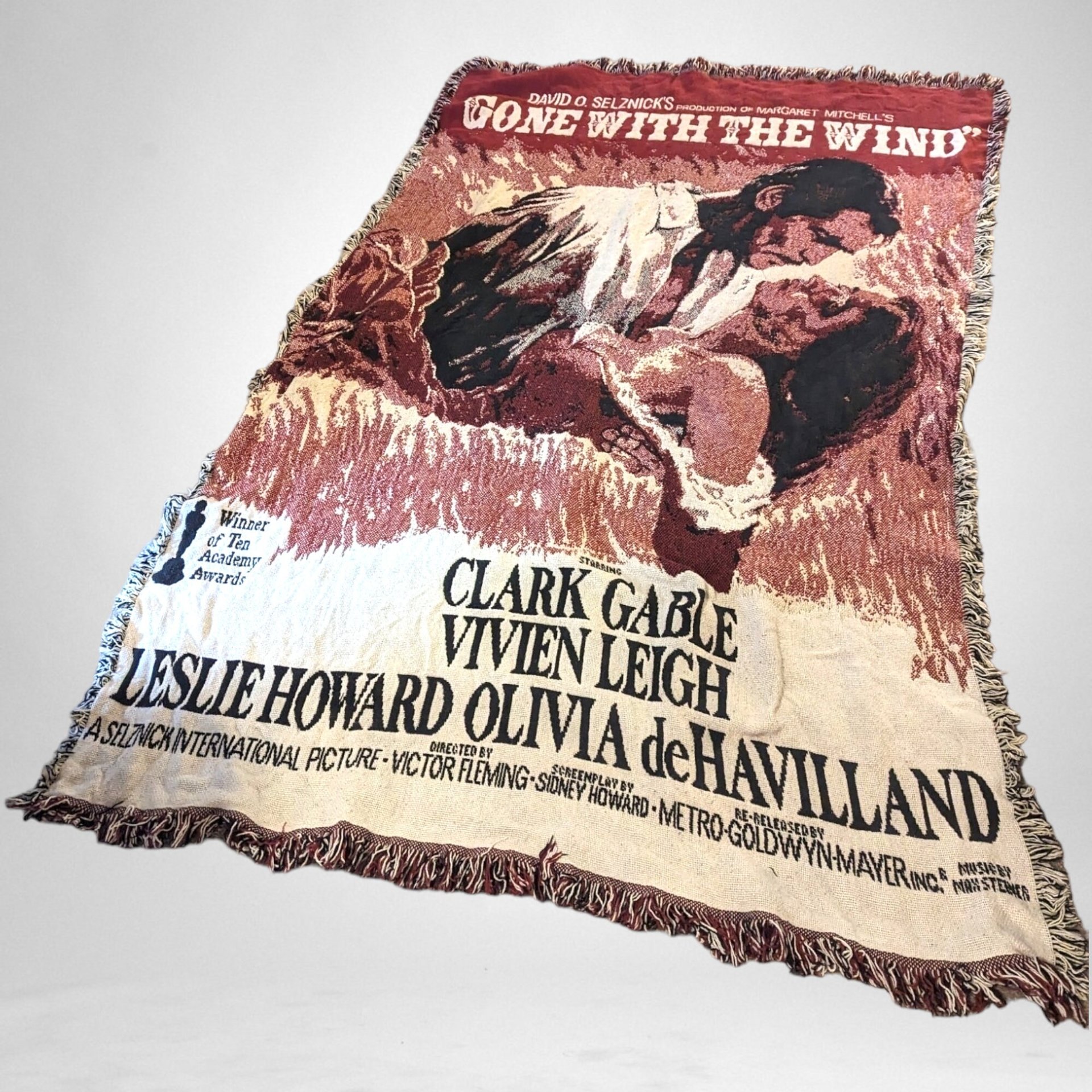 Vintage Gone with the Wind Movie Poster Throw: Timeless Film Tribute