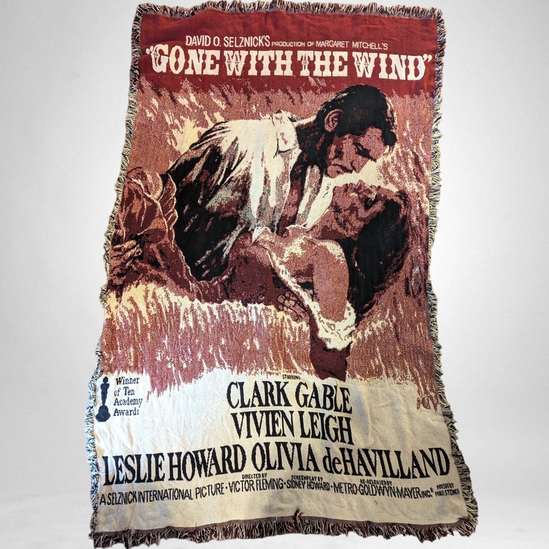 Vintage Gone with the Wind Movie Poster Throw: Timeless Film Tribute