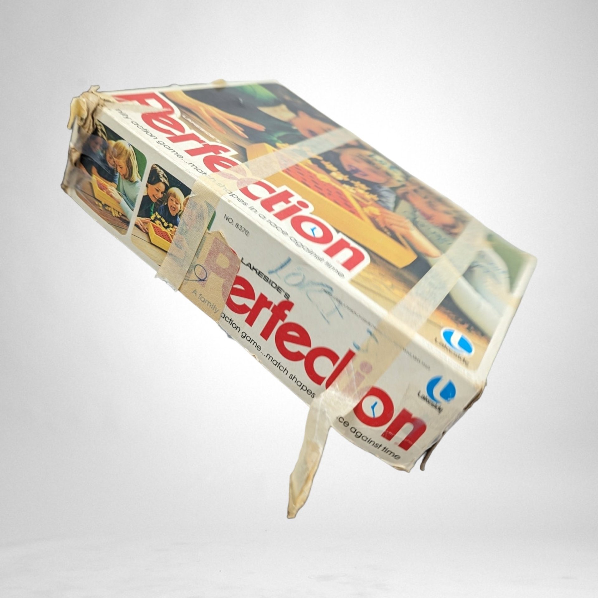 Vintage 1975 Lakeside Perfection Game - A Classic Test of Skill and Dexterity